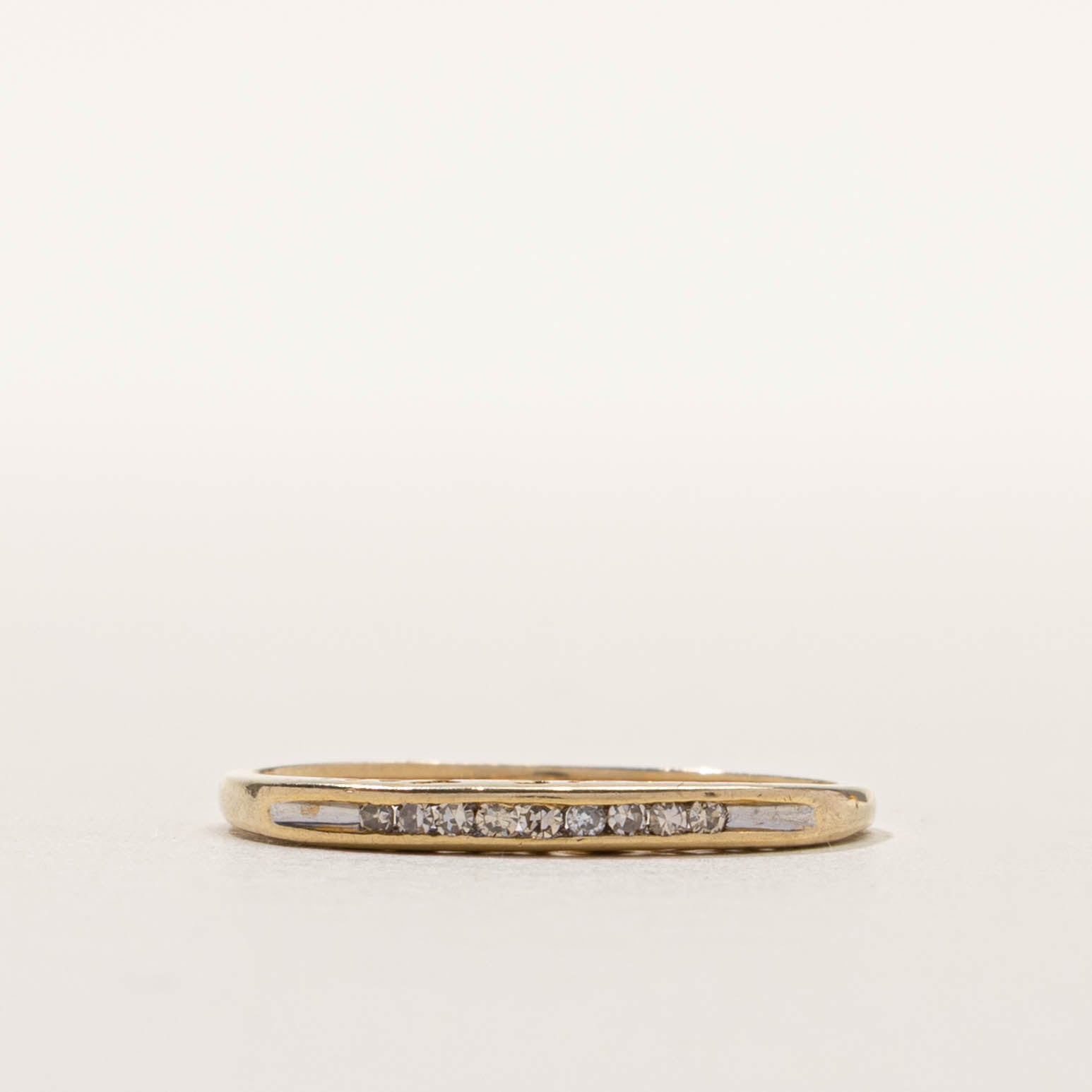 10k Channel Set Diamond Band | SZ 8.5