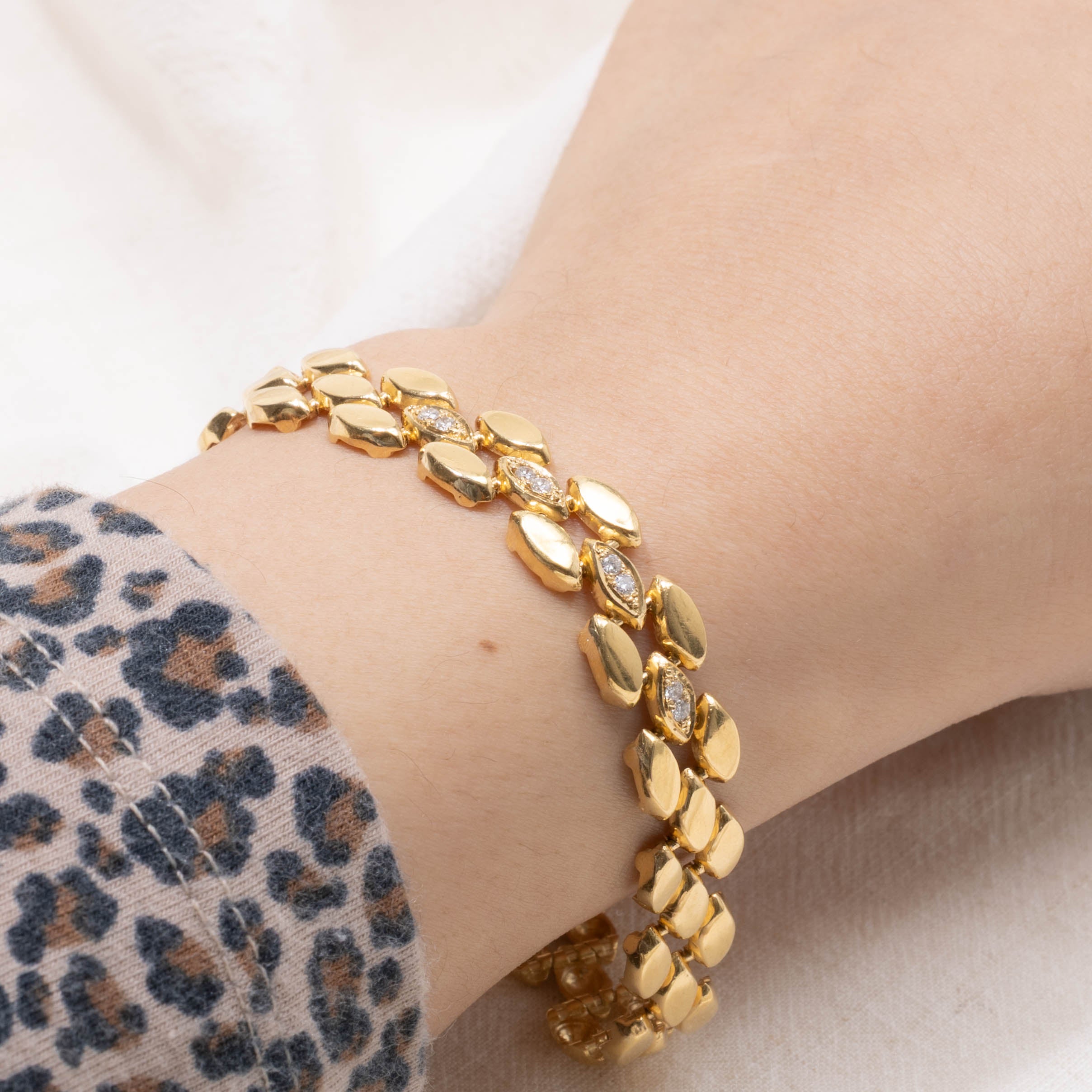 18k Diamond Panther Link Bracelet | 0.10ctw
