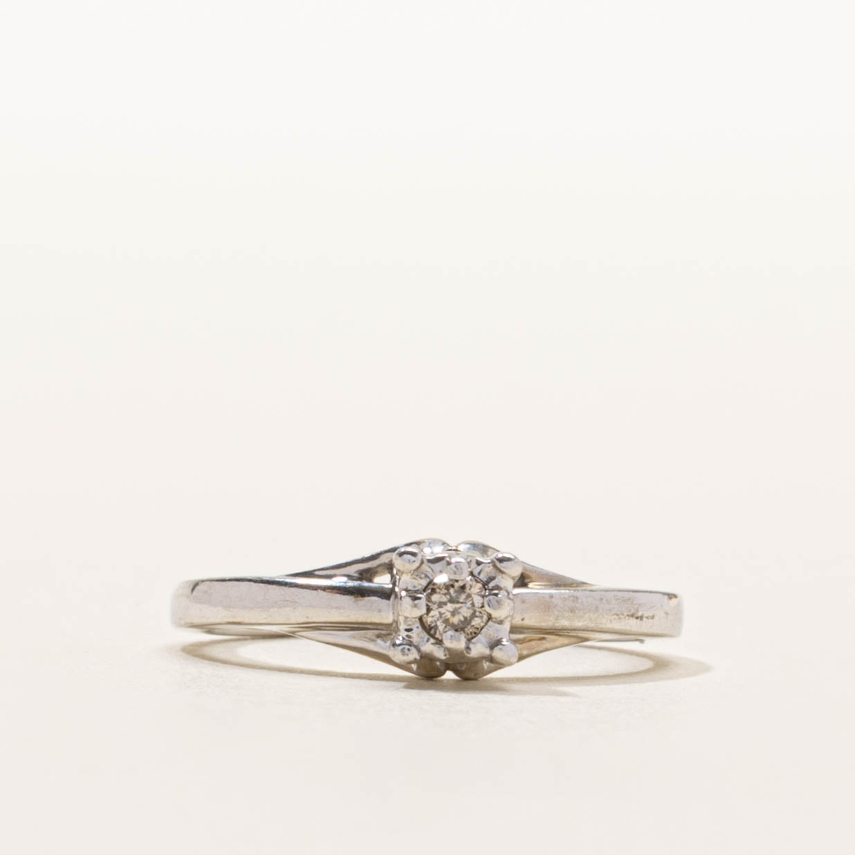 10k Solitaire Diamond Cathedral Ring | SZ 3.75
