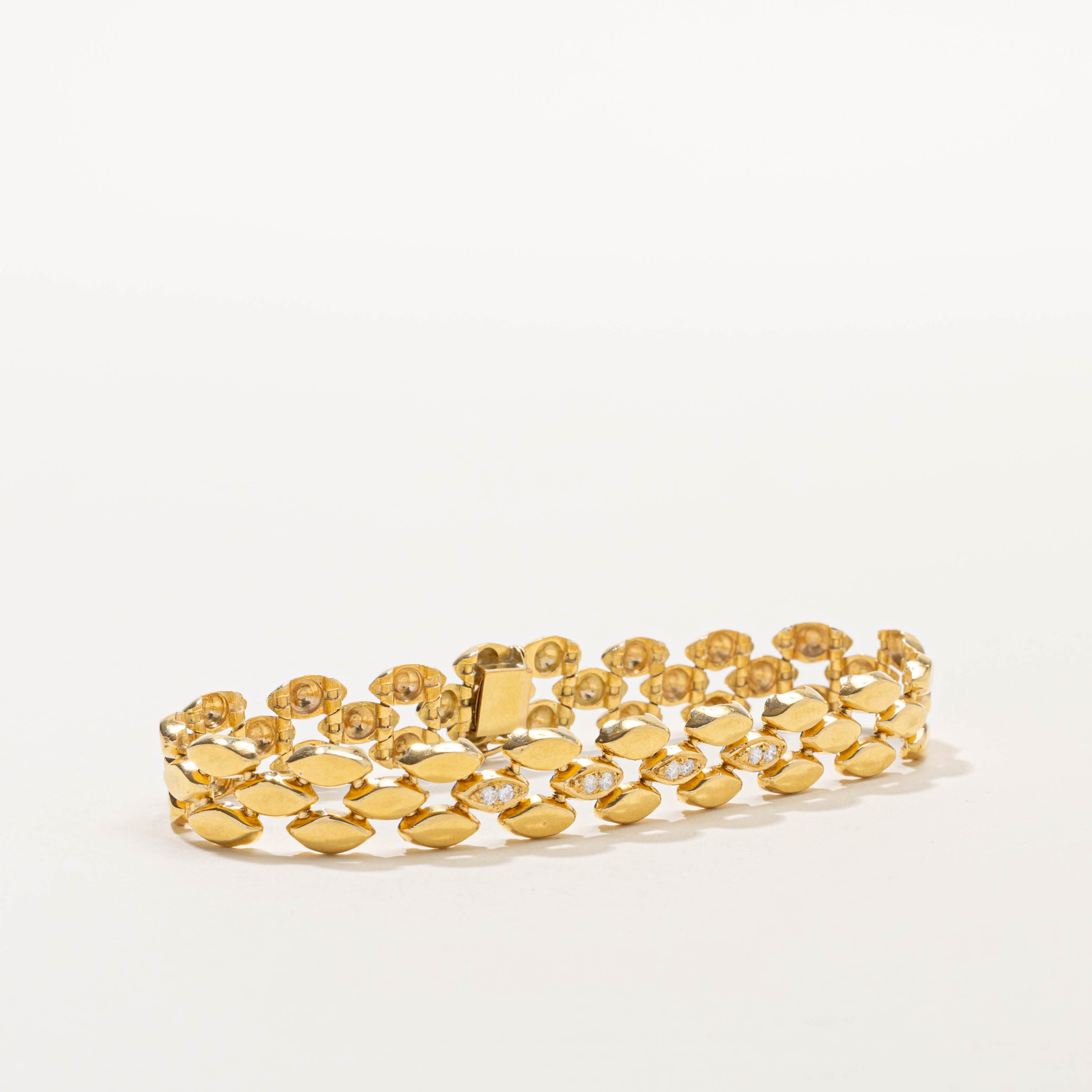18k Diamond Panther Link Bracelet | 0.10ctw