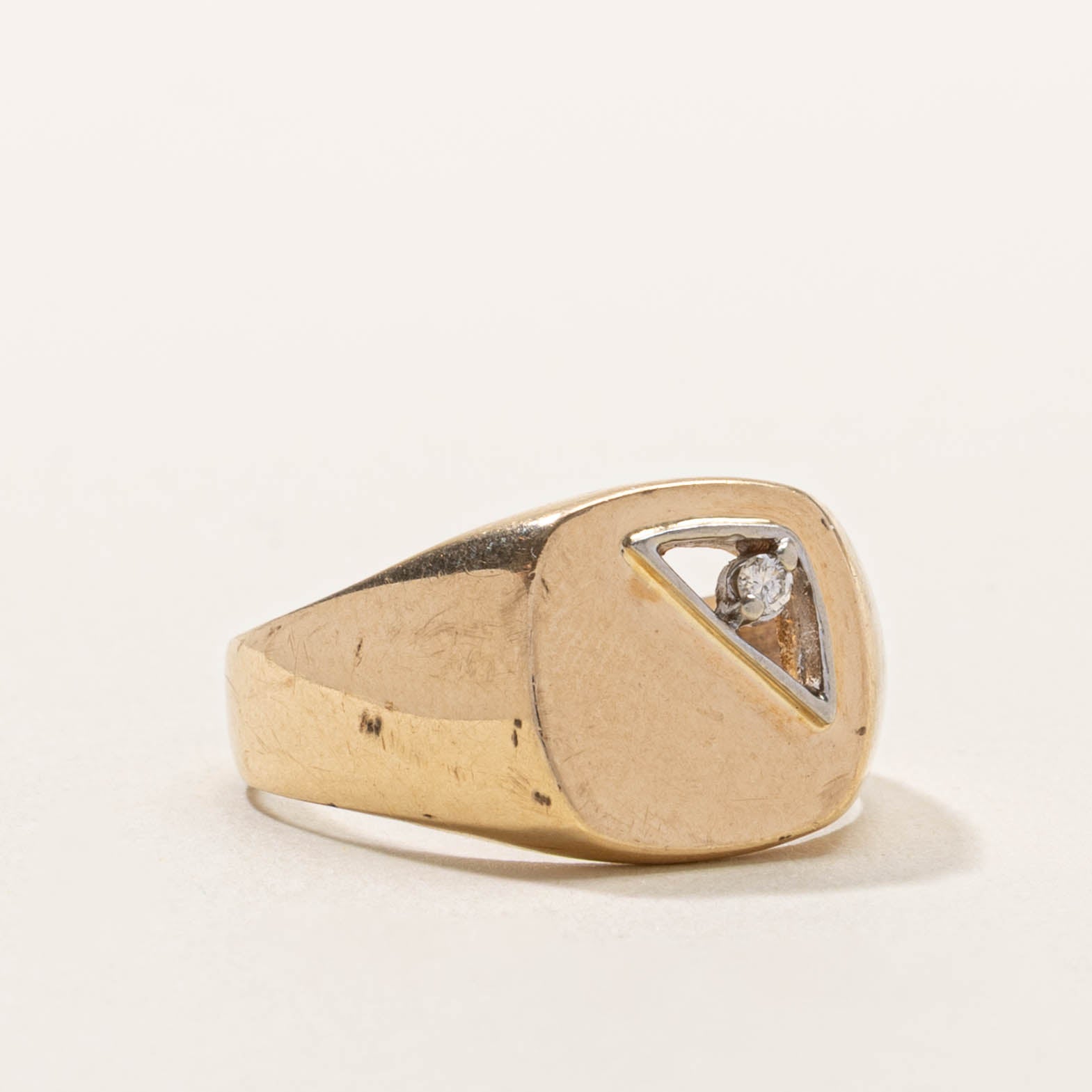 10k Diamond Openwork Signet Ring | SZ 9.25