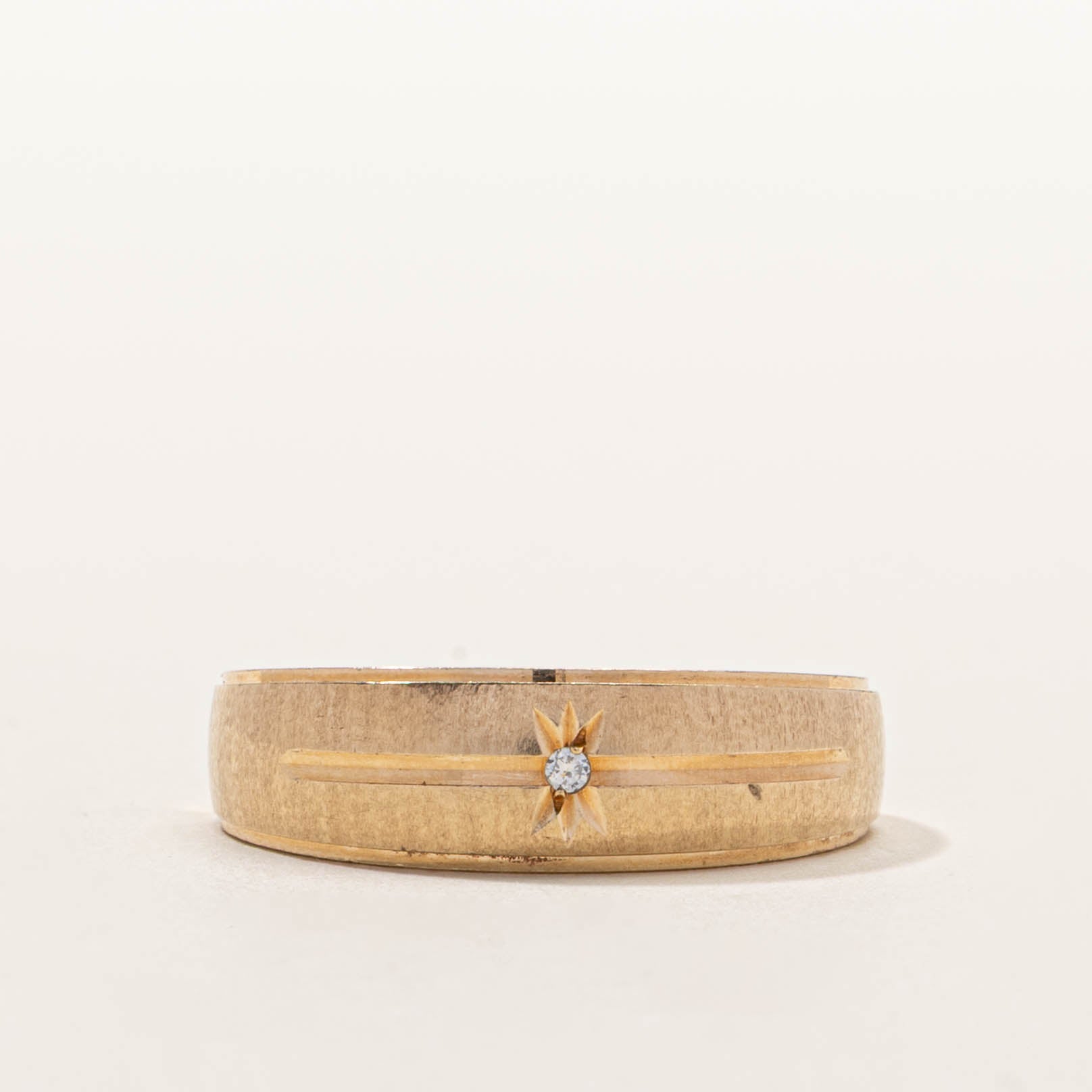 10k Star Set Diamond Dome Ring | SZ 11.25