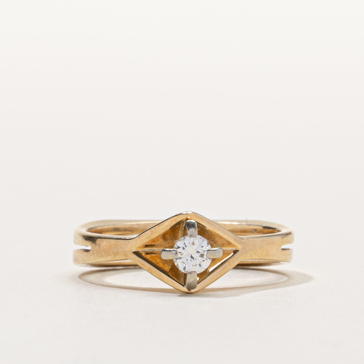 14k Diamond Rhombus Ring | 0.14ctw | SZ 5.25