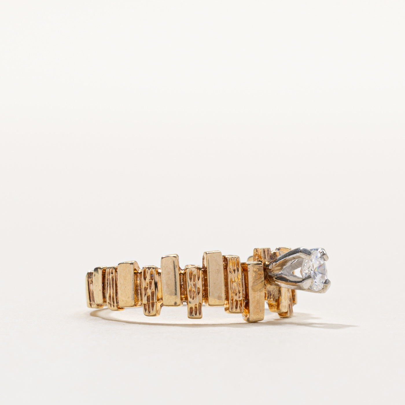 14k Diamond Geometric Textured Ring | 0.17ctw | SZ 5.75
