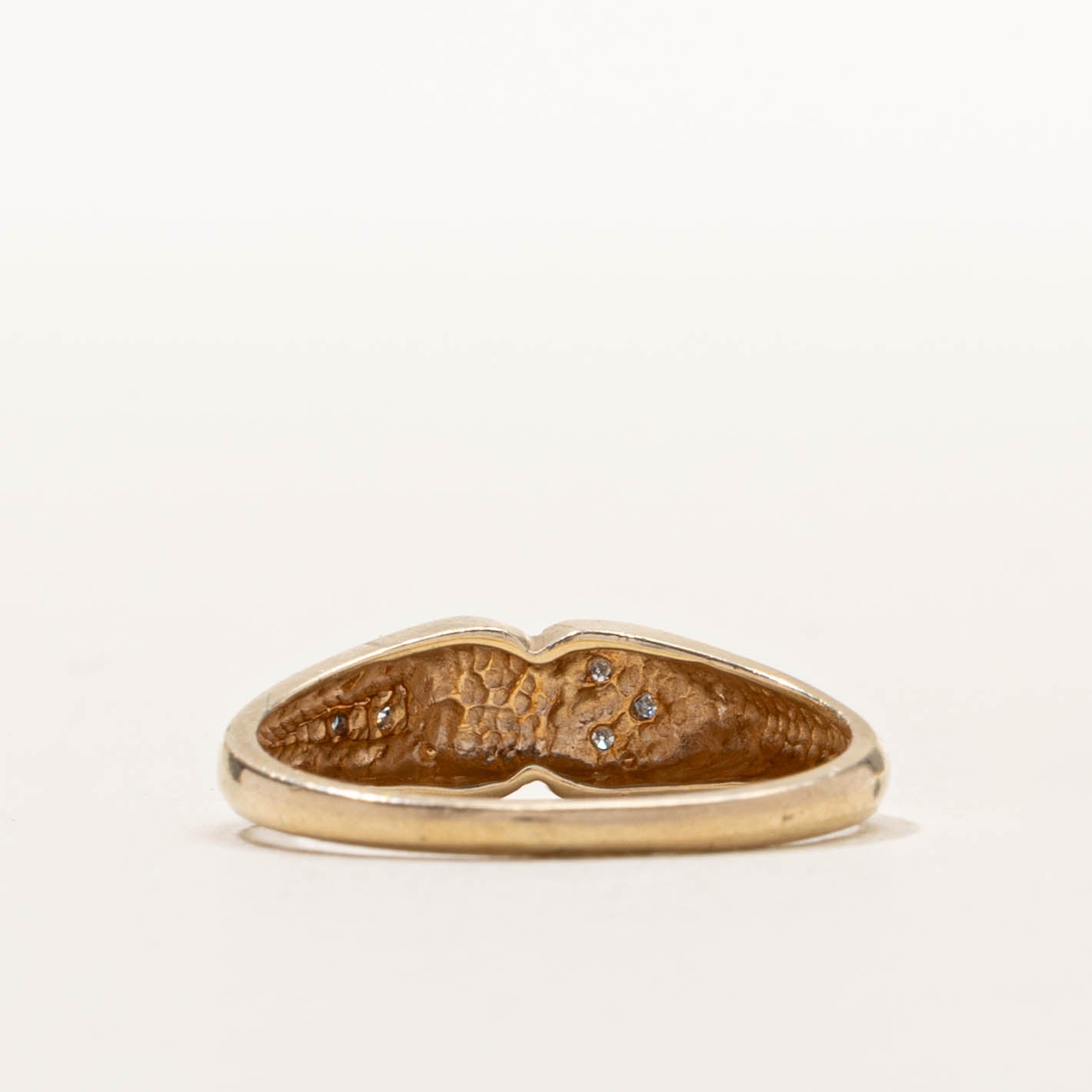 10k Diamond Accent Heart Ring | SZ 6