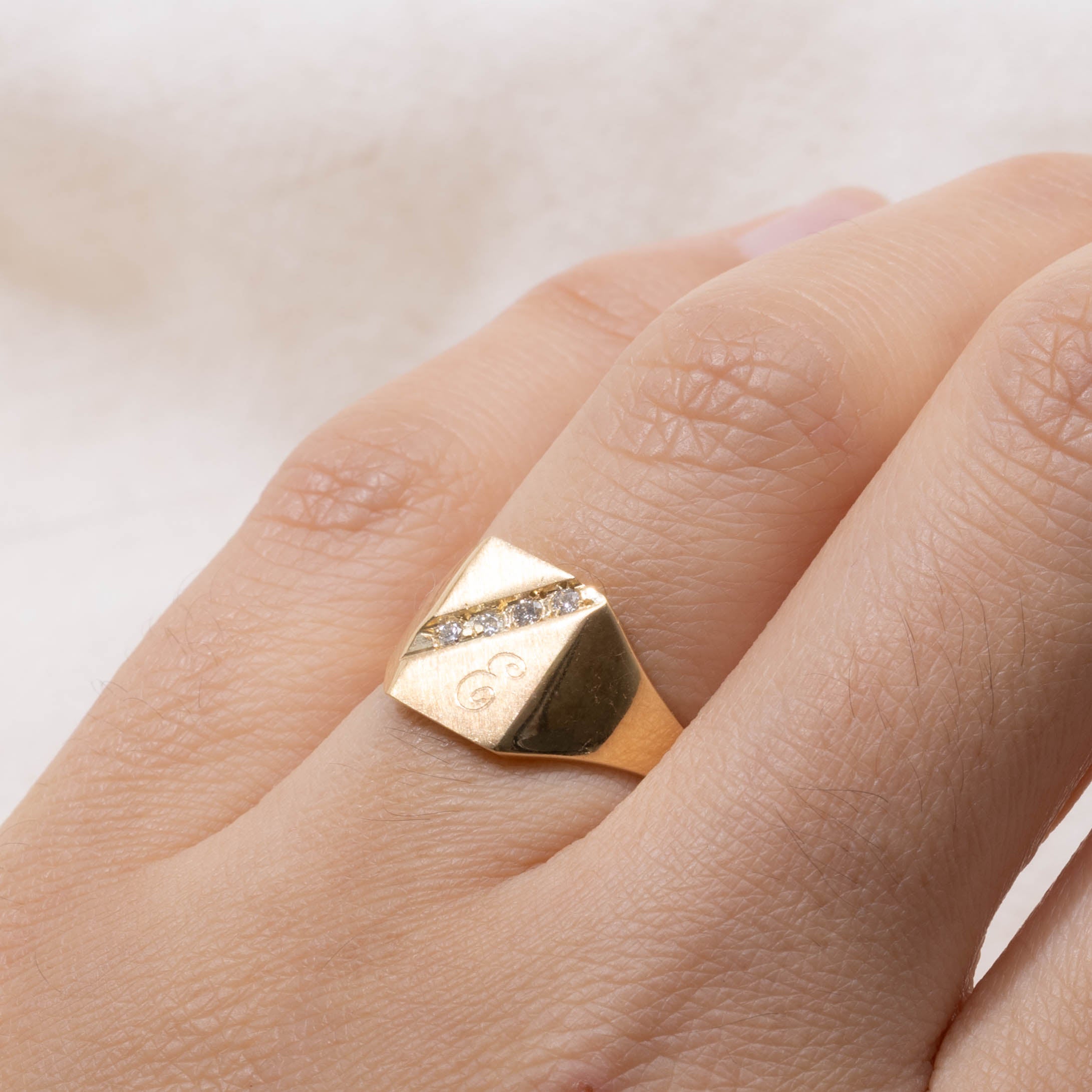 18k Diagonal Diamond “E” Initialized Signet Ring | SZ 5.5