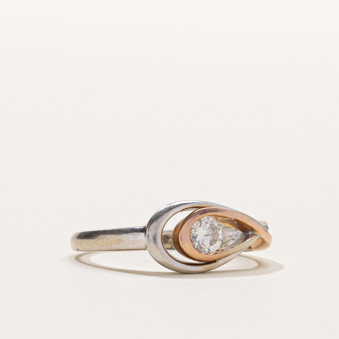14k Two-Tone Semi Bezel Diamond Ring | 0.25ct | SZ 7.5
