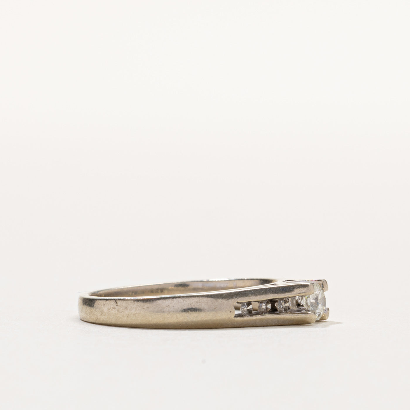 14k Diamond Accented Petite Ring | 0.19ctw | SZ 6.5