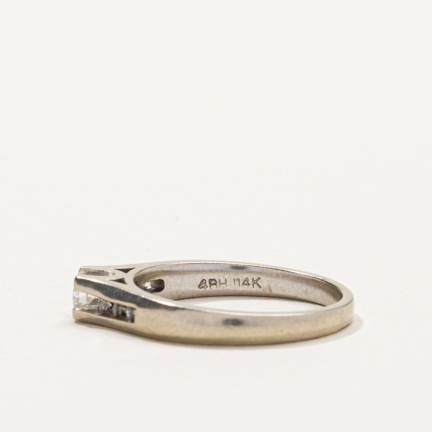14k Diamond Accented Petite Ring | 0.19ctw | SZ 6.5