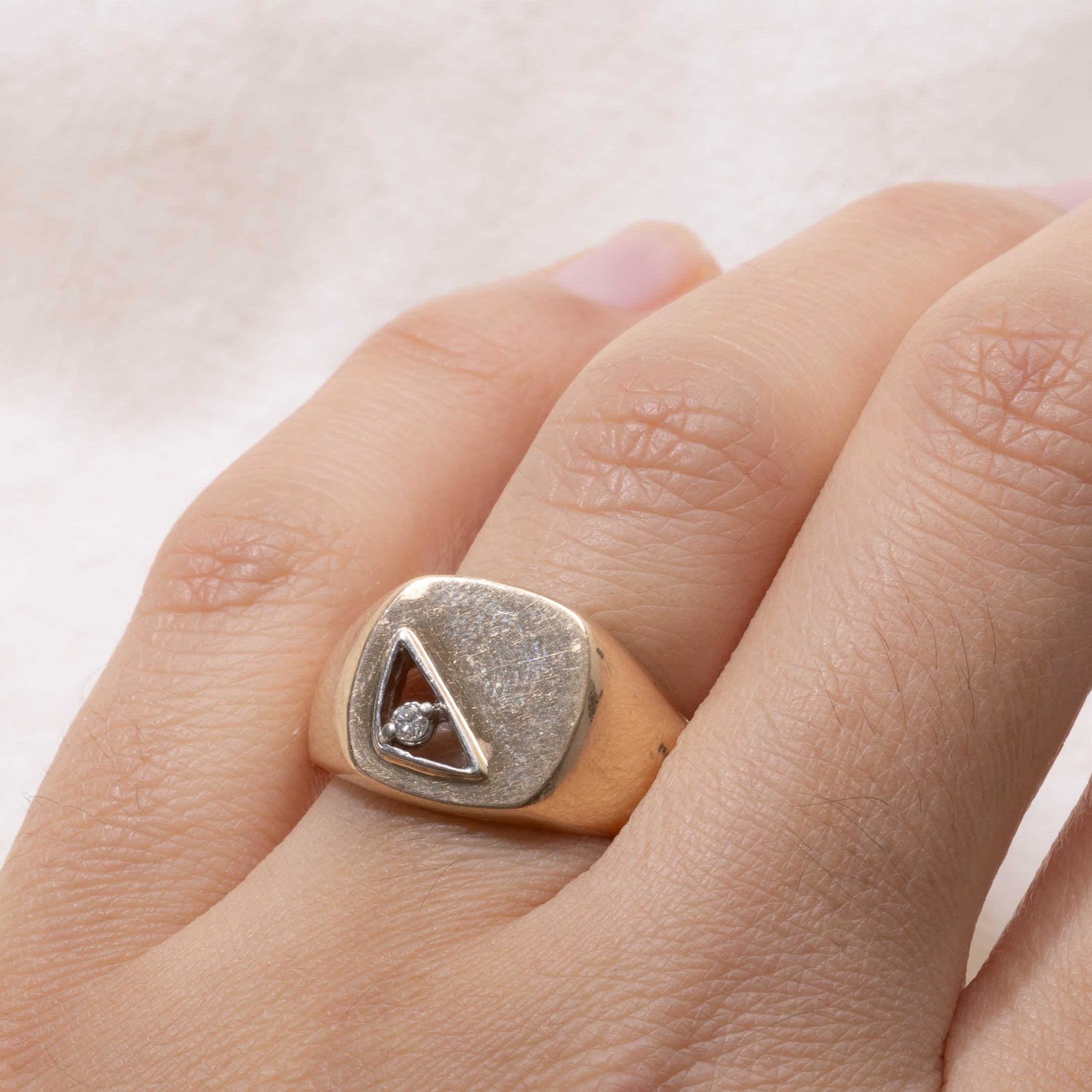 10k Diamond Openwork Signet Ring | SZ 9.25