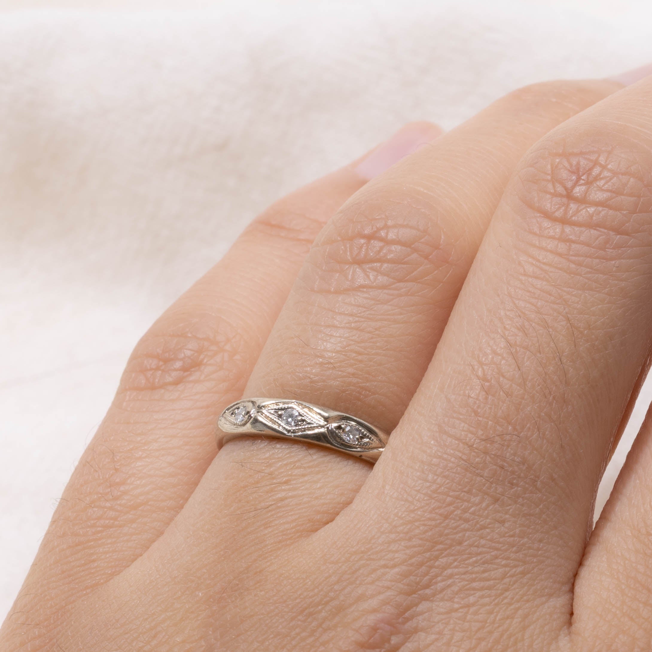 10k Three Stone Diamond Engraved Ring | SZ 6