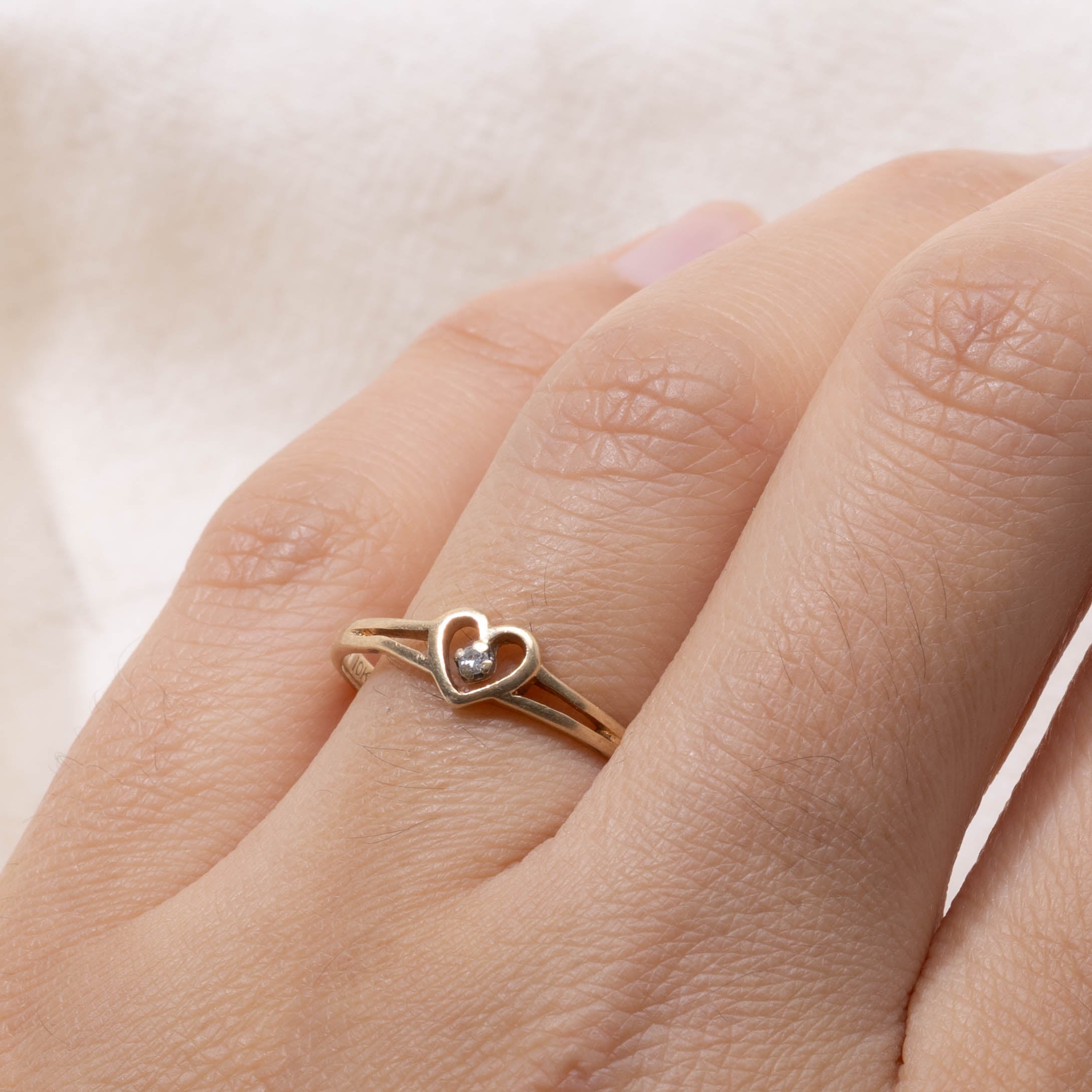 10k Diamond Openwork Heart Ring | SZ 7.75