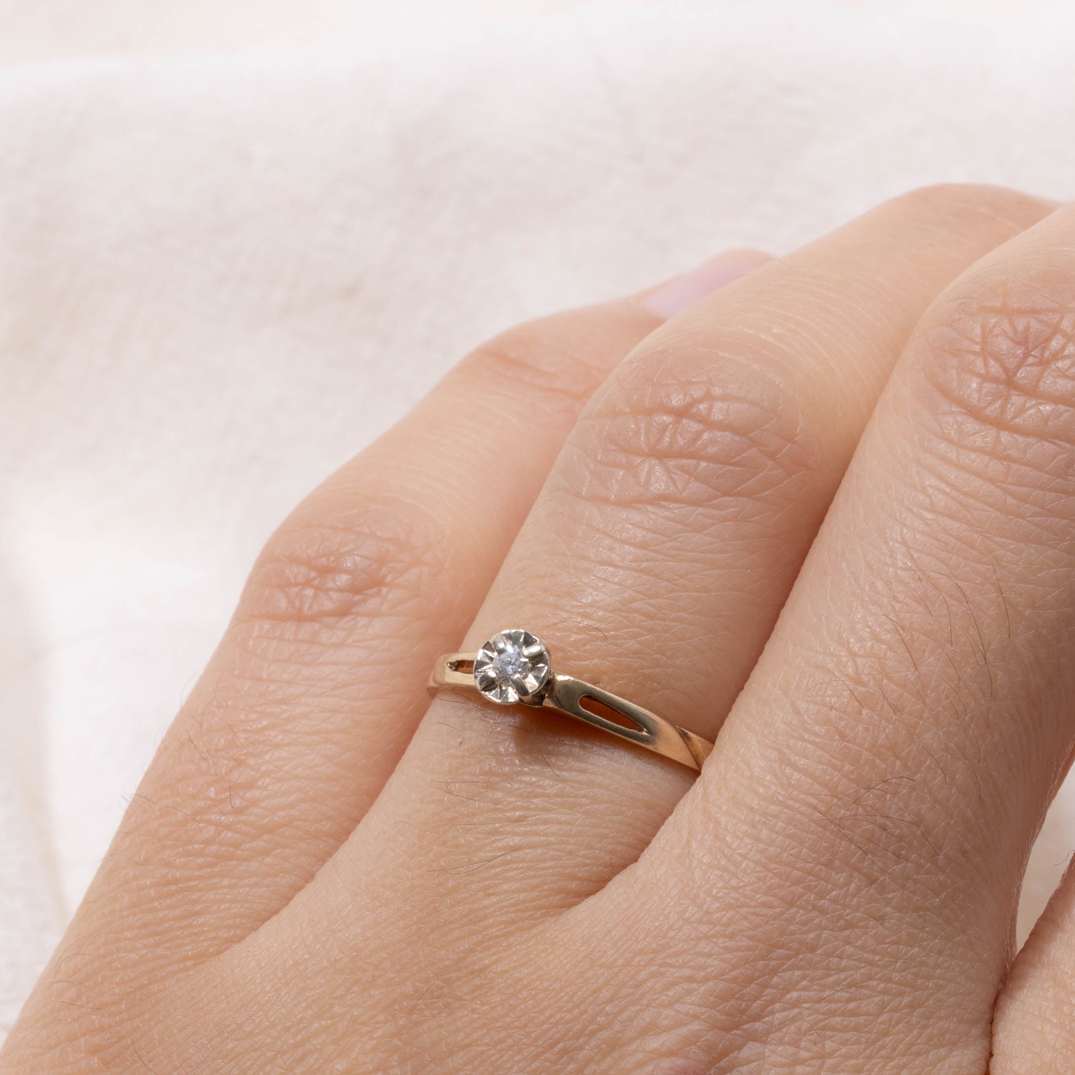 10k Illusion Set Diamond Openwork Ring | SZ 5.75