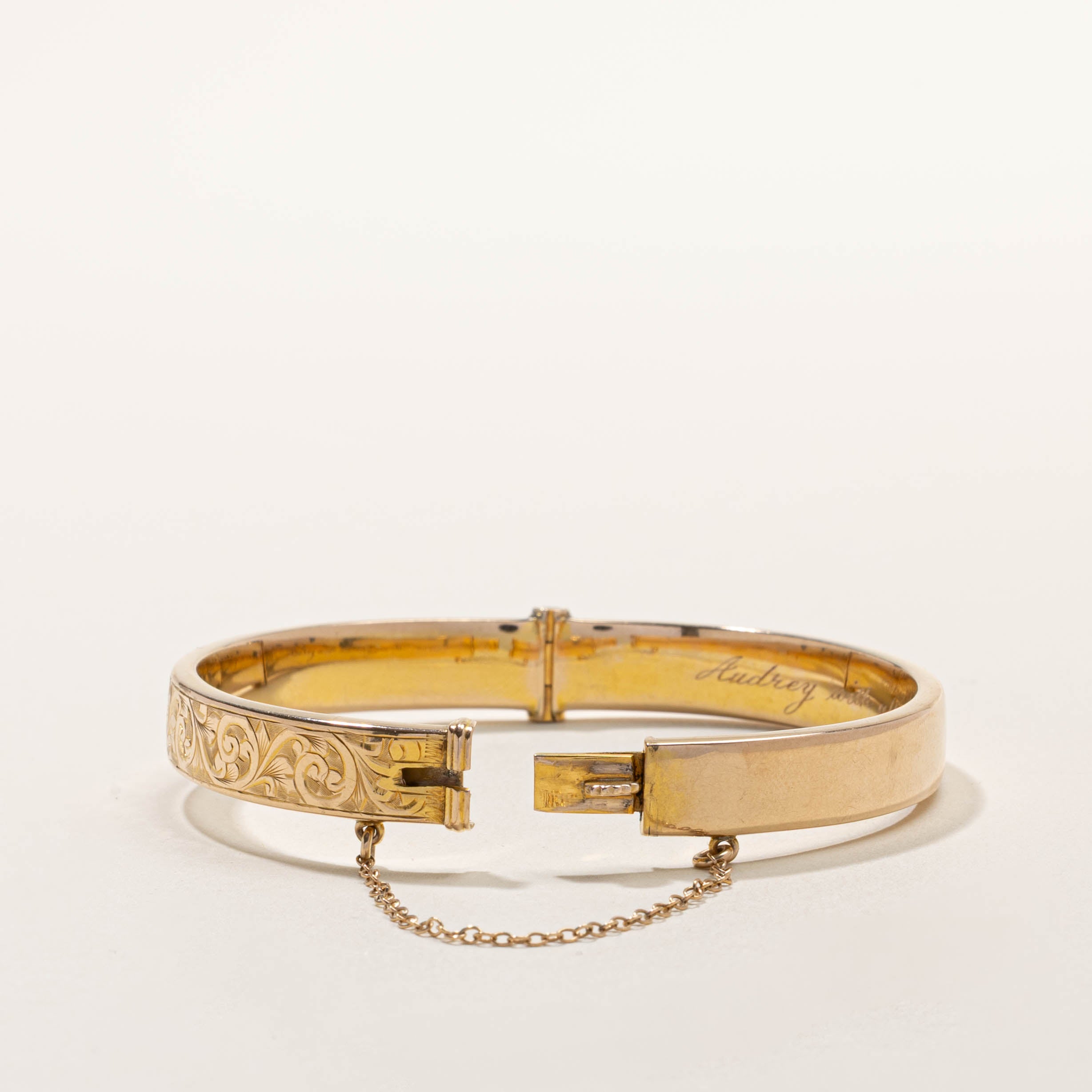 ‘Birks’ 9k Floral Engraved Bangle