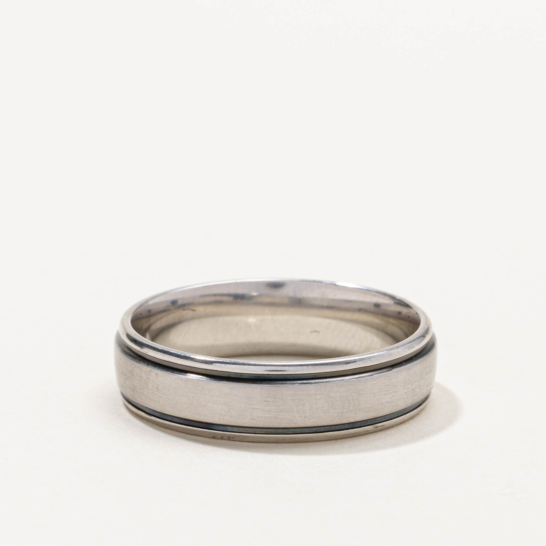 Platinum Grooved Band | 6.10mm | SZ 11.75