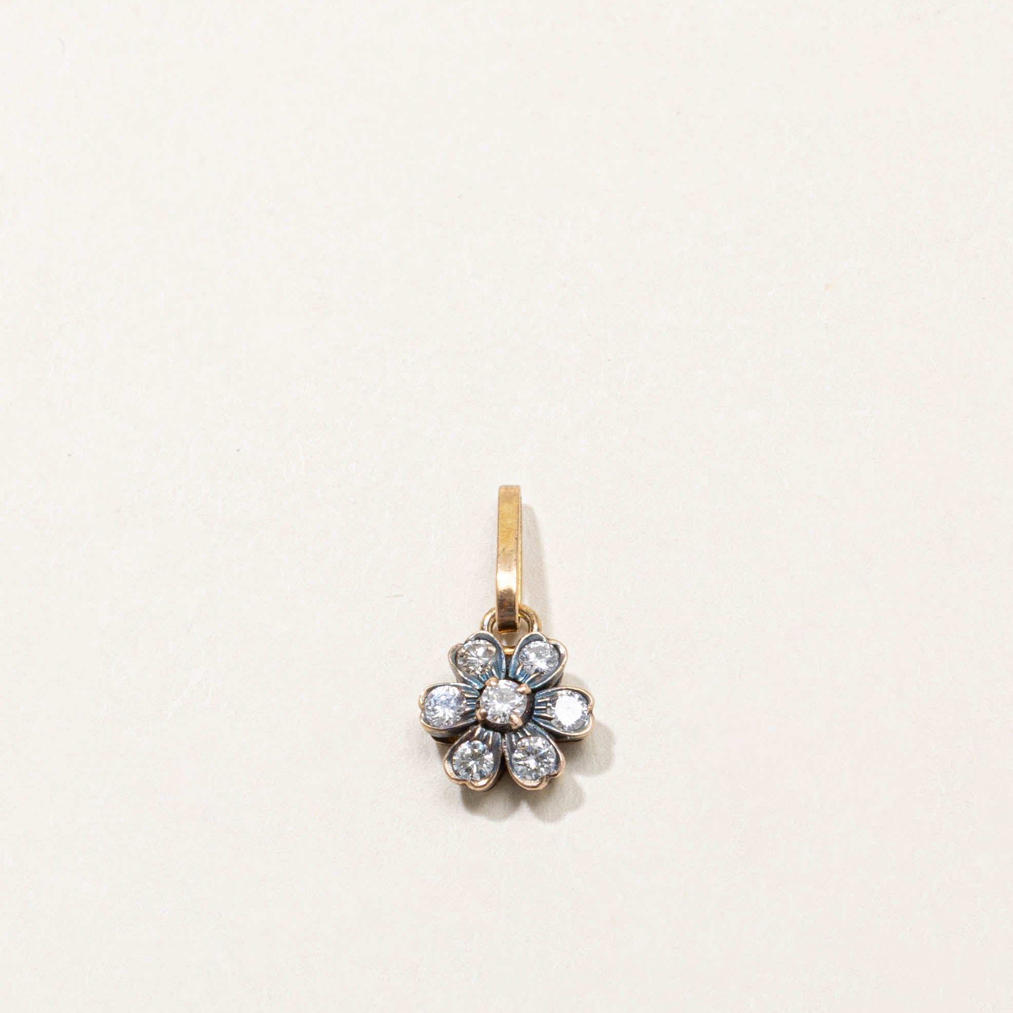 10k Diamond Daisy Cluster Pendant | 0.43ctw