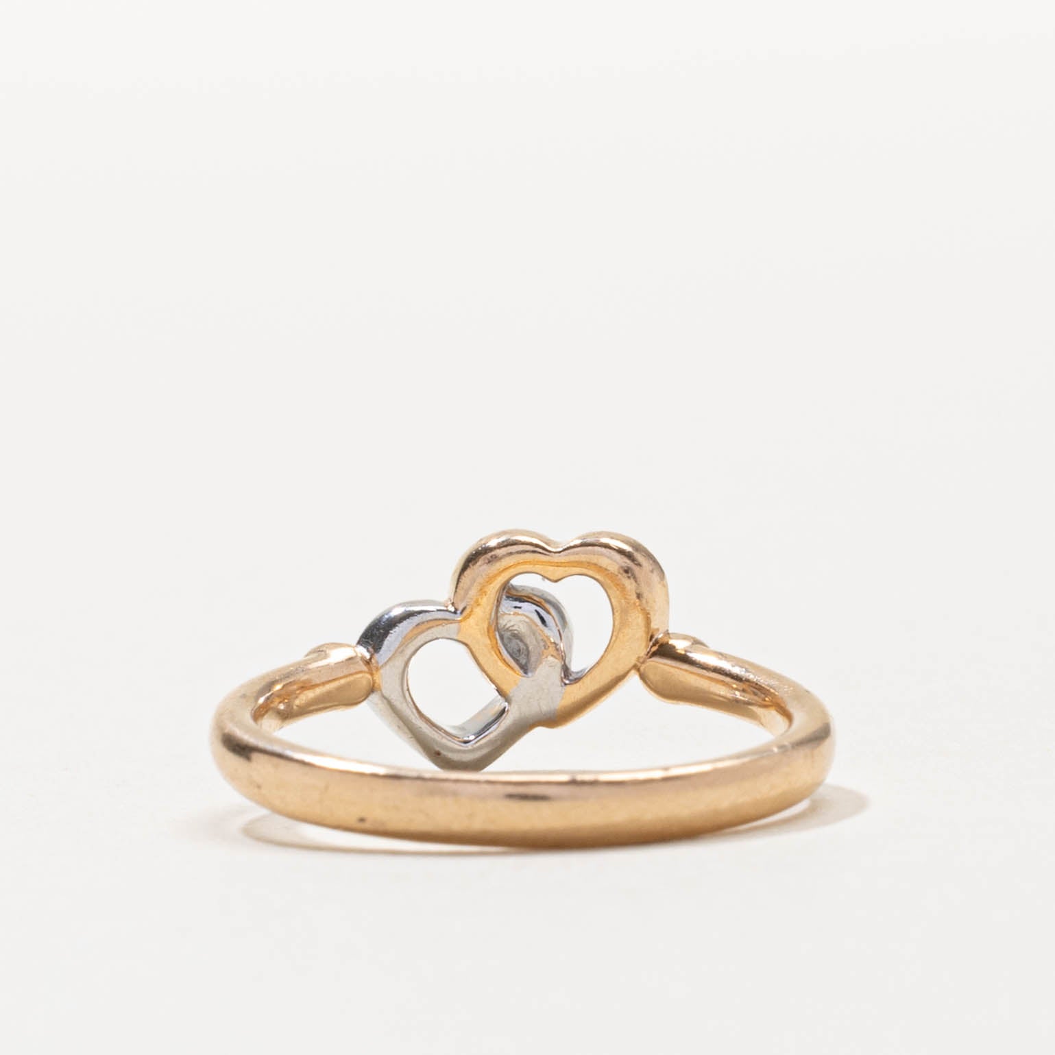14k Two Tone Interlocking Hearts Ring | SZ 6.5