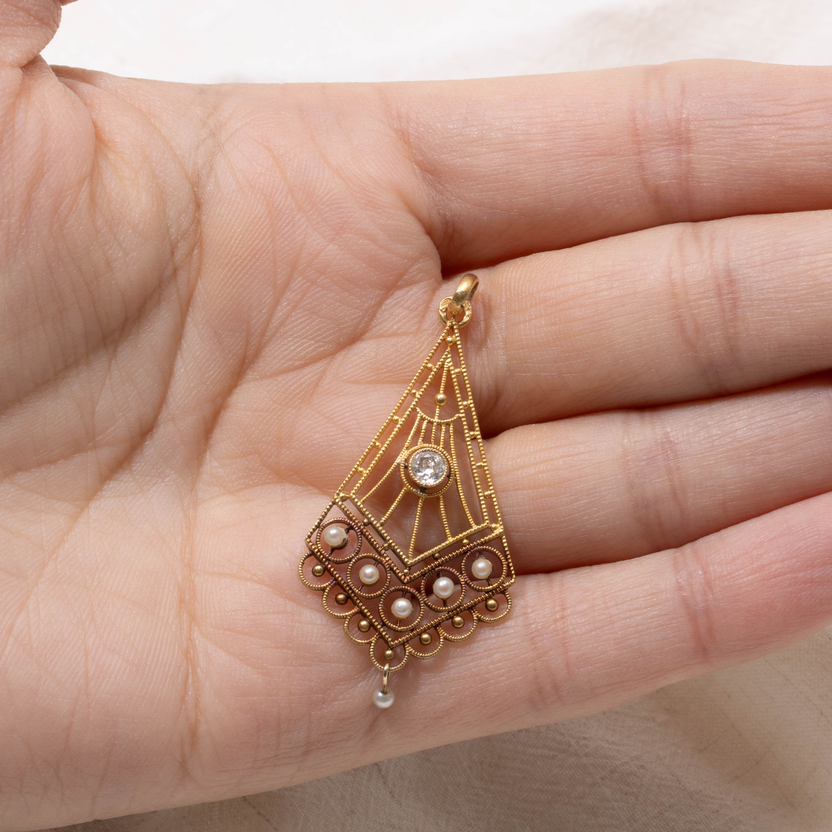 Dutch Pearl & Diamond Filigree Pendant | 0.15ctw