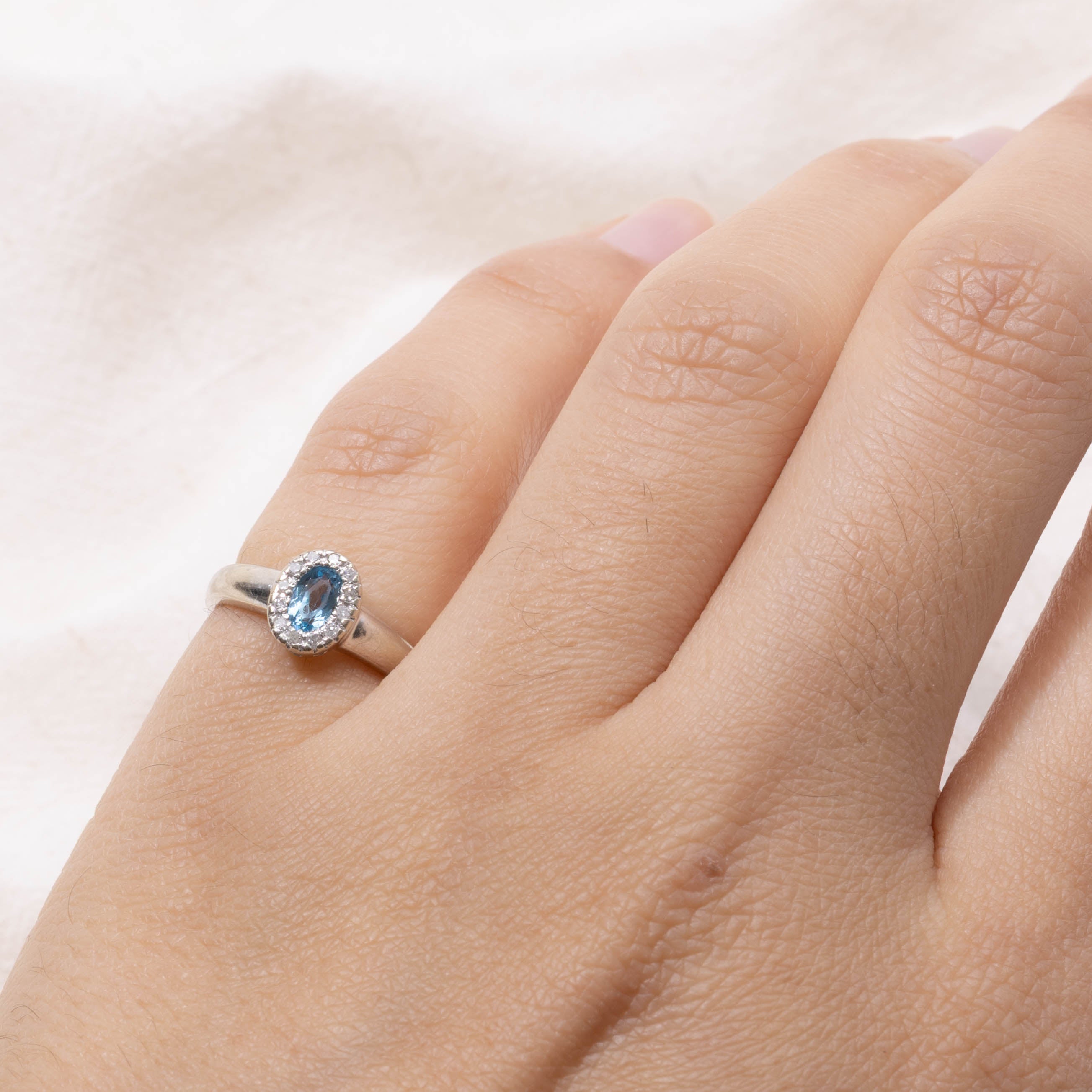 14k Blue Topaz & Diamond Halo Ring | 0.25ct, 0.06ctw | SZ 3.25