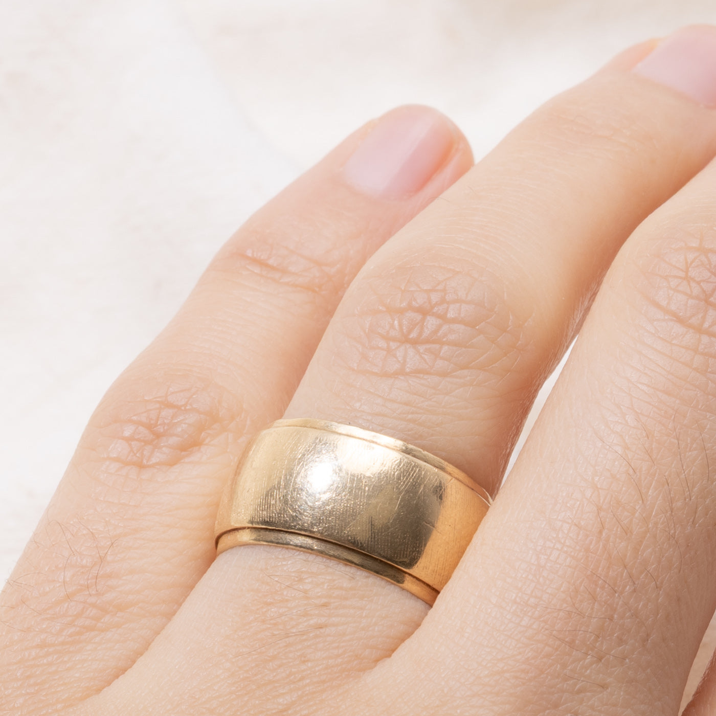 ‘Birks’ 14k Textured Cigar Band | 10.05mm | SZ 7