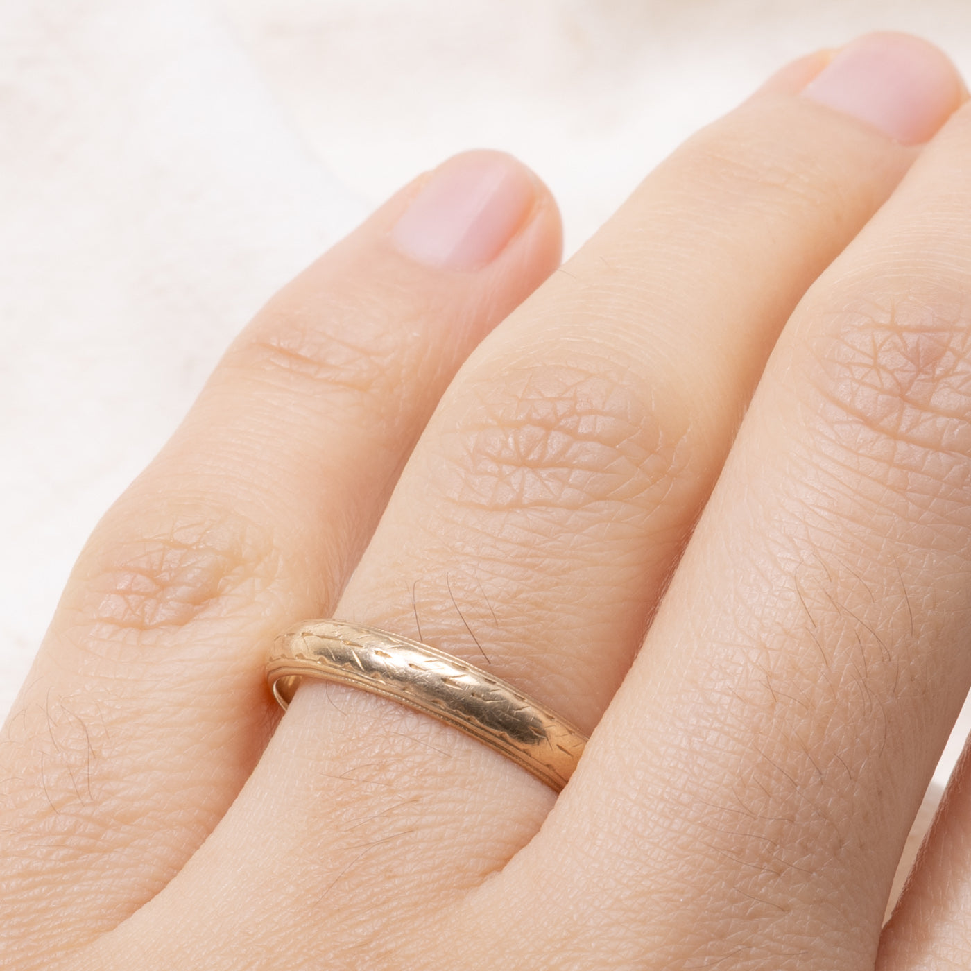 14k Yellow Gold Textured Band | 3.65mm | SZ 8.75