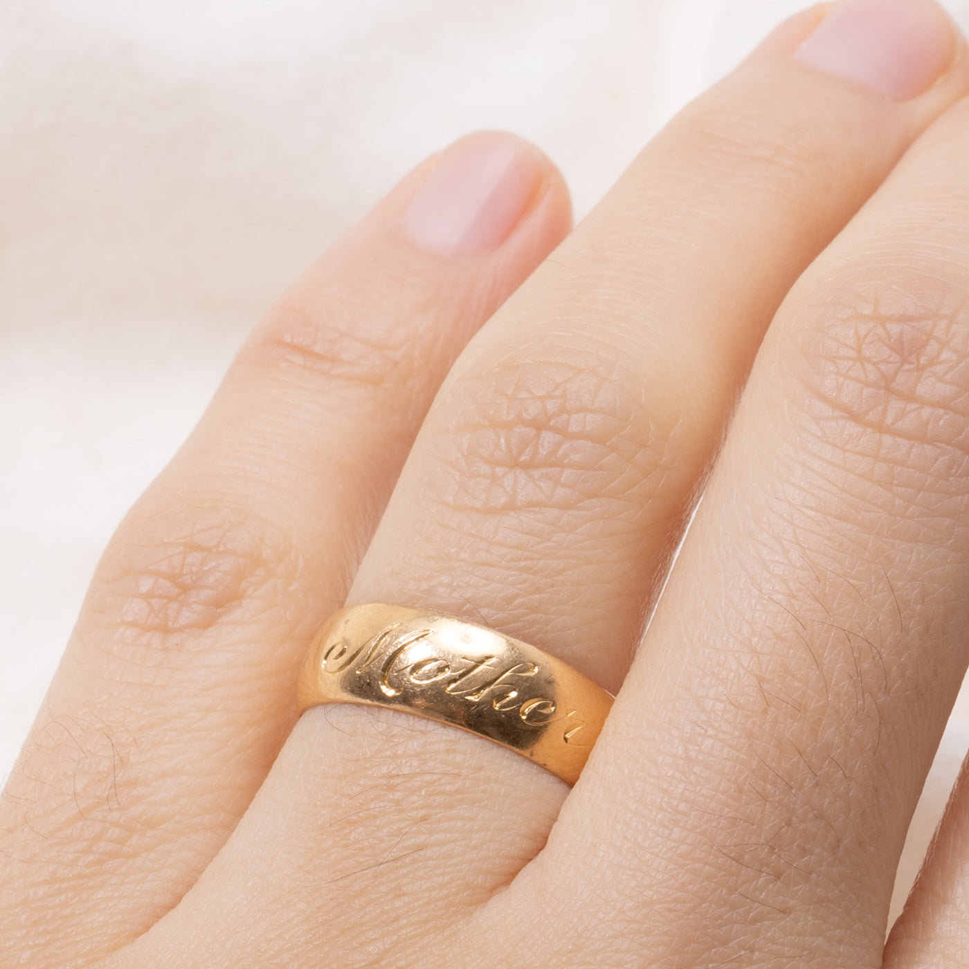 Pseudo Halmarked 10k "Mother" Engraved Band | 6mm | SZ 6.75