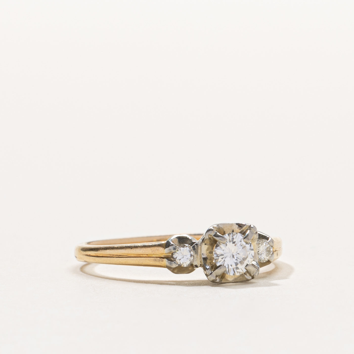 14k Illusion Set Three Stone Diamond Ring | 0.33ctw | SZ 8