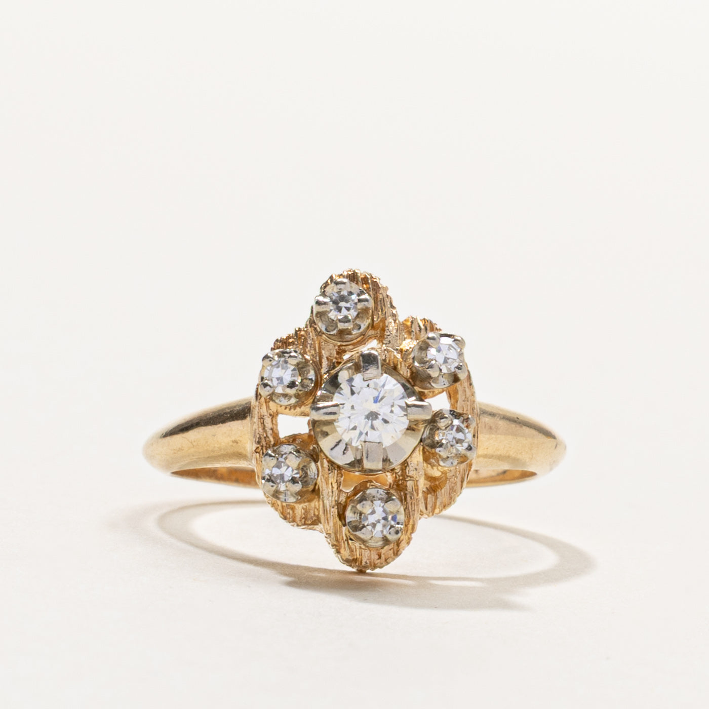 14k Illusion Set Diamond Cluster Textured Ring | 0.27ctw | SZ 7.5