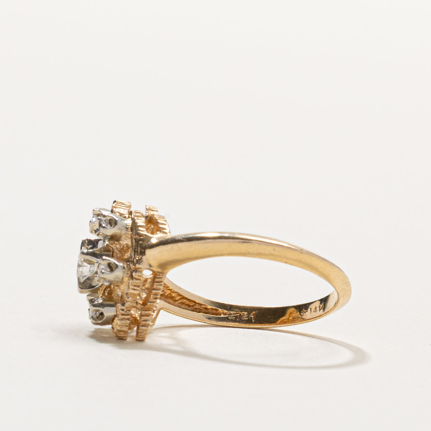 14k Illusion Set Diamond Cluster Textured Ring | 0.27ctw | SZ 7.5