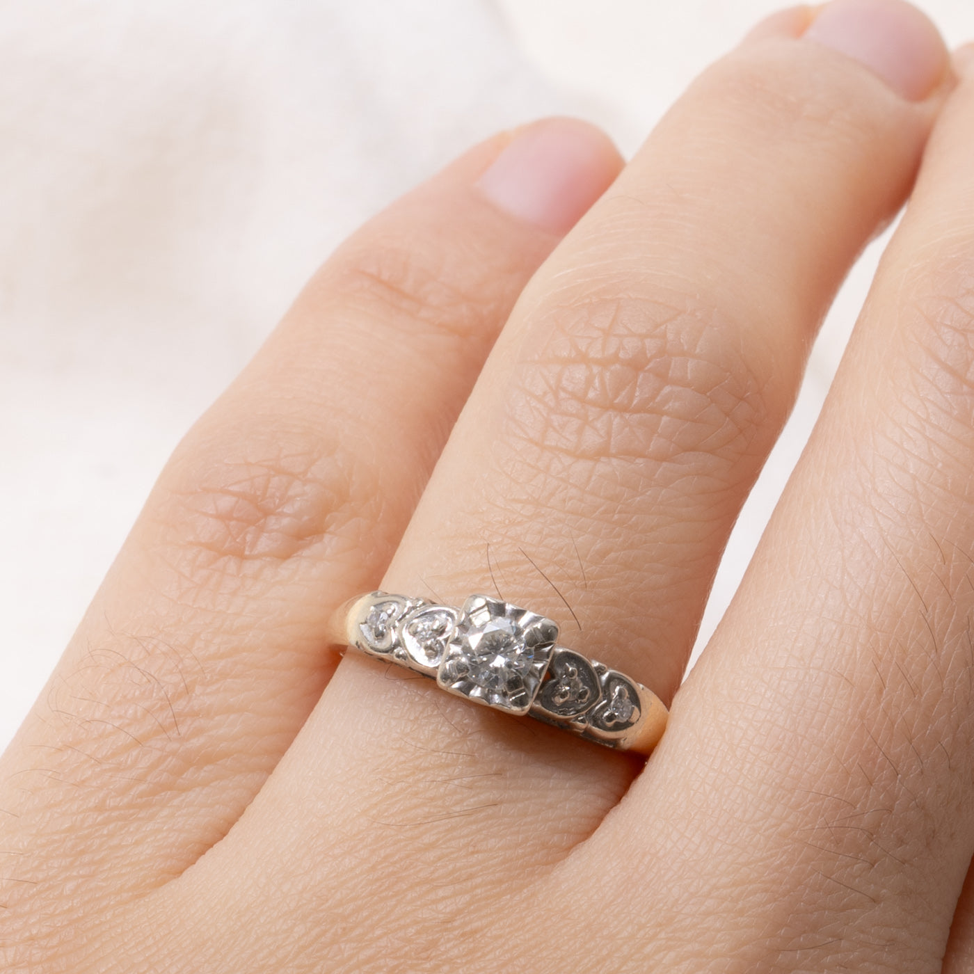 14k Illusion Set Diamond Textured Ring | 0.24ctw | SZ 5.75