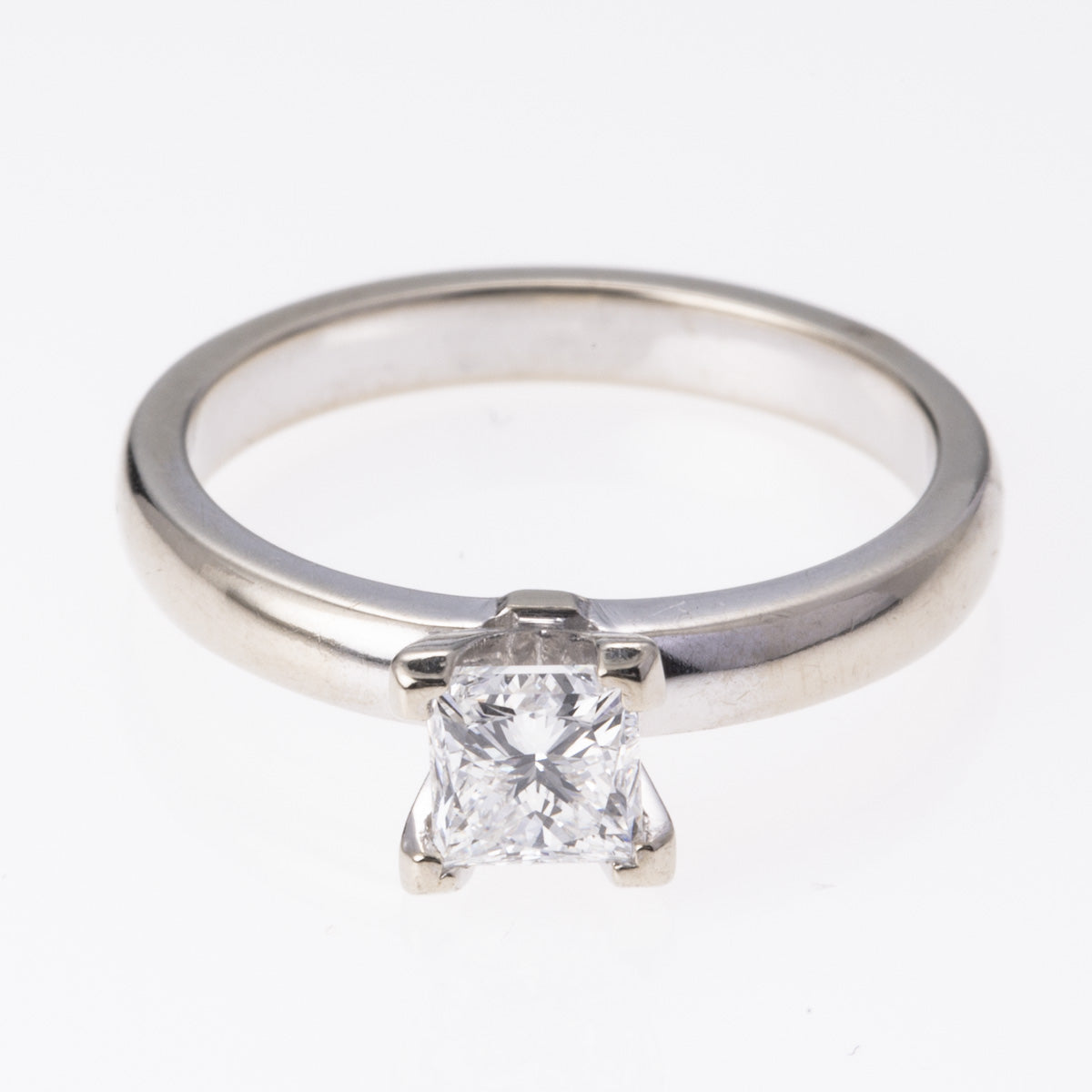 Bague en or blanc 14 carats avec diamant taille princesse | 0,53 ct | Taille 4,75 | 