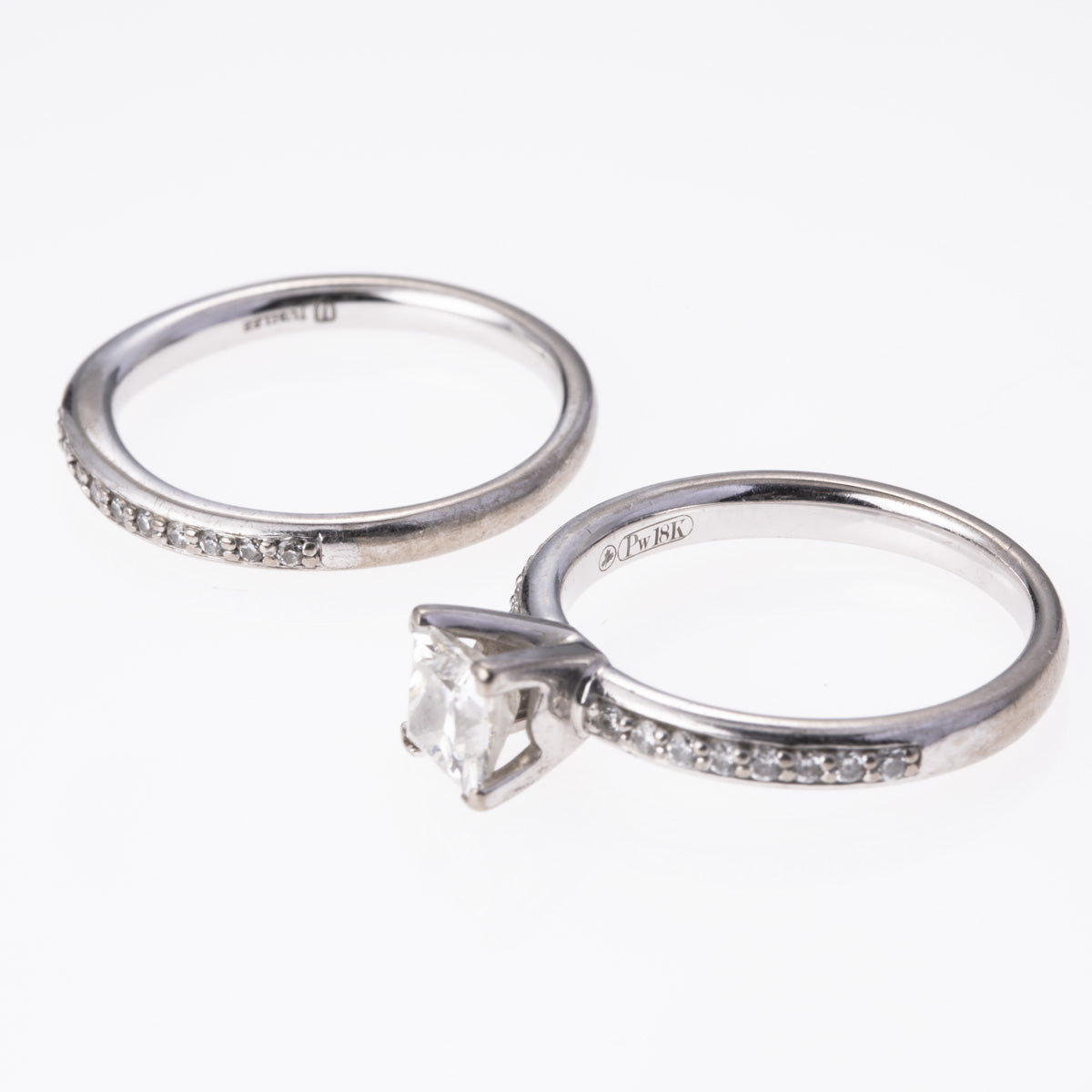 Platinum and 18K White Gold Hand Assembled Diamond Ring | 0.99 ctw | SZ 5.25 |