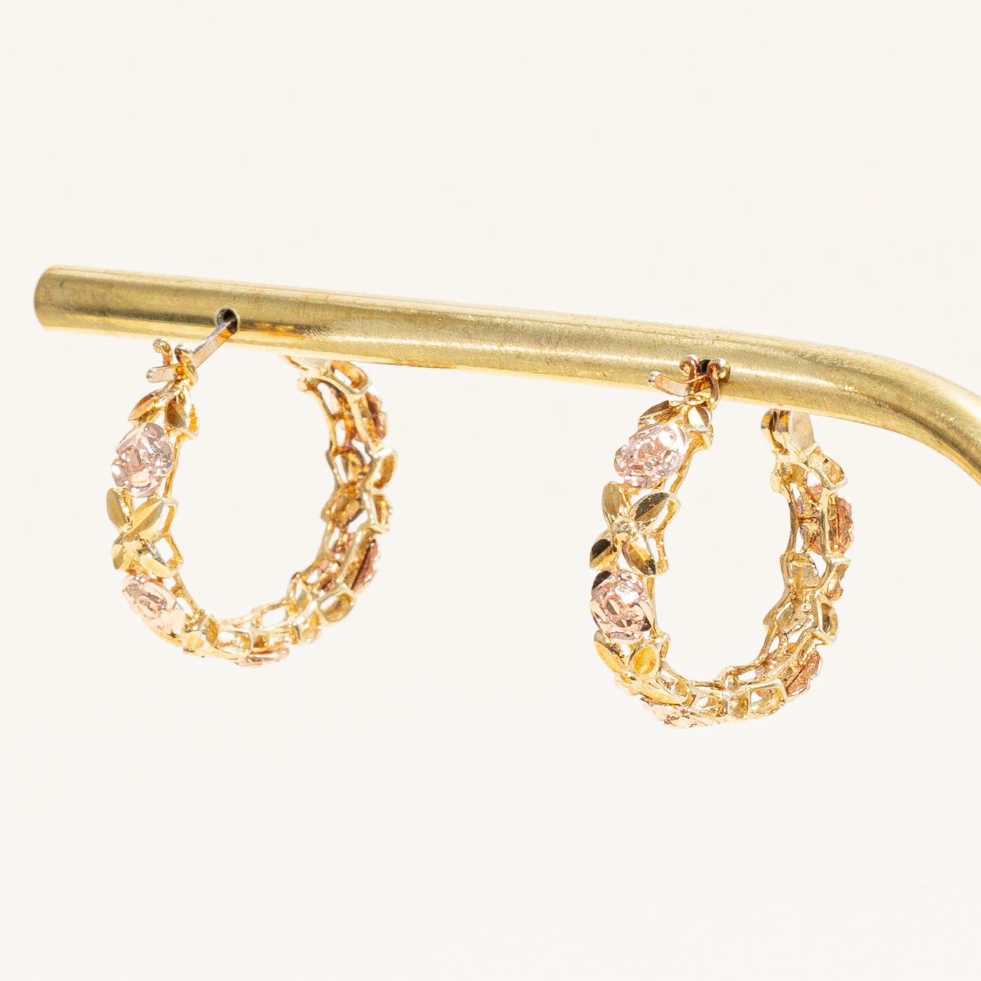 10k Two Tone Gold Flower Hoop Earrings