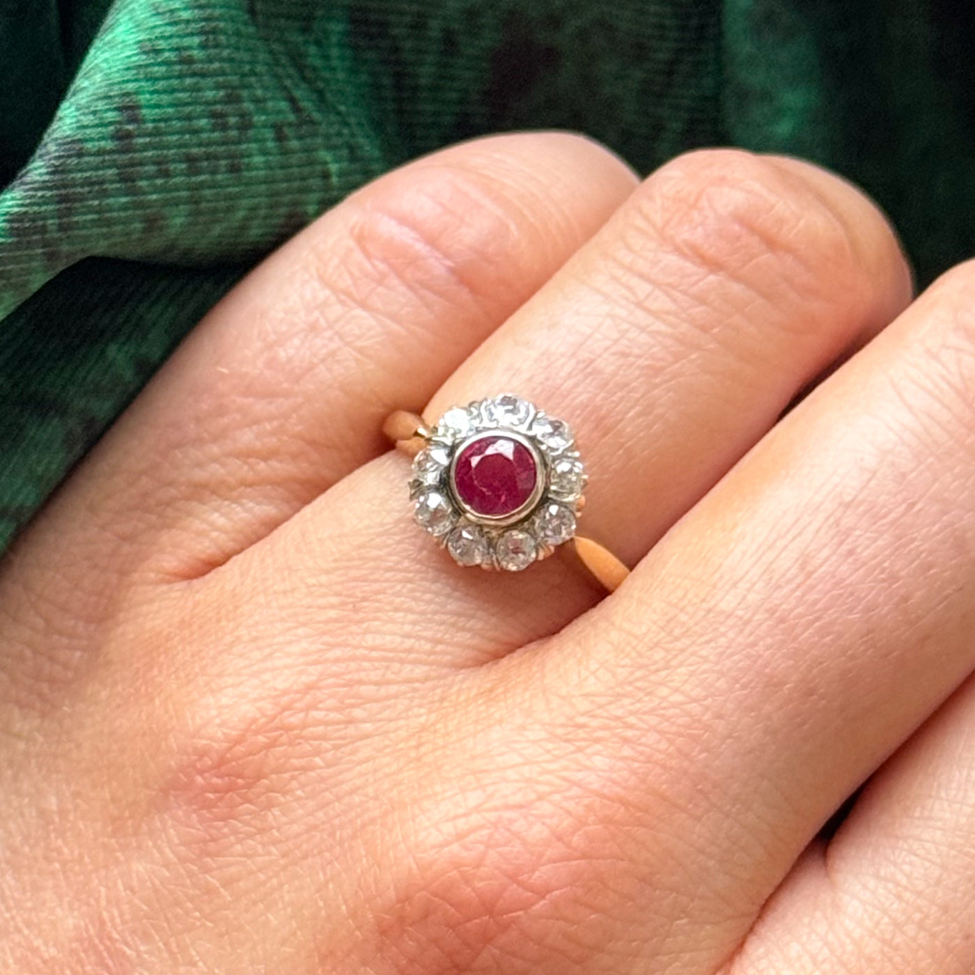 Edwardian Synthetic Ruby & Old Cut Diamond Daisy Halo Ring | 0.70ct, 0.67ctw | SZ 5.75 |