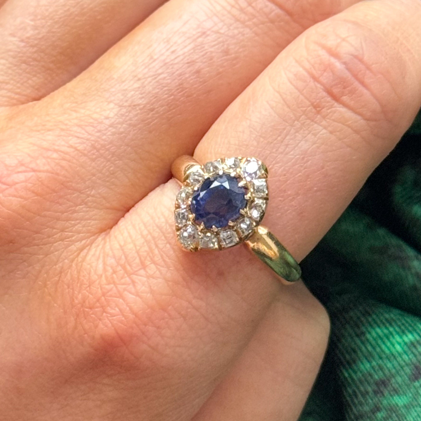 Victorian Colour Changing Sapphire & Diamond Halo Ring | 1.95ct, 0.89ctw | SZ 8.5 |