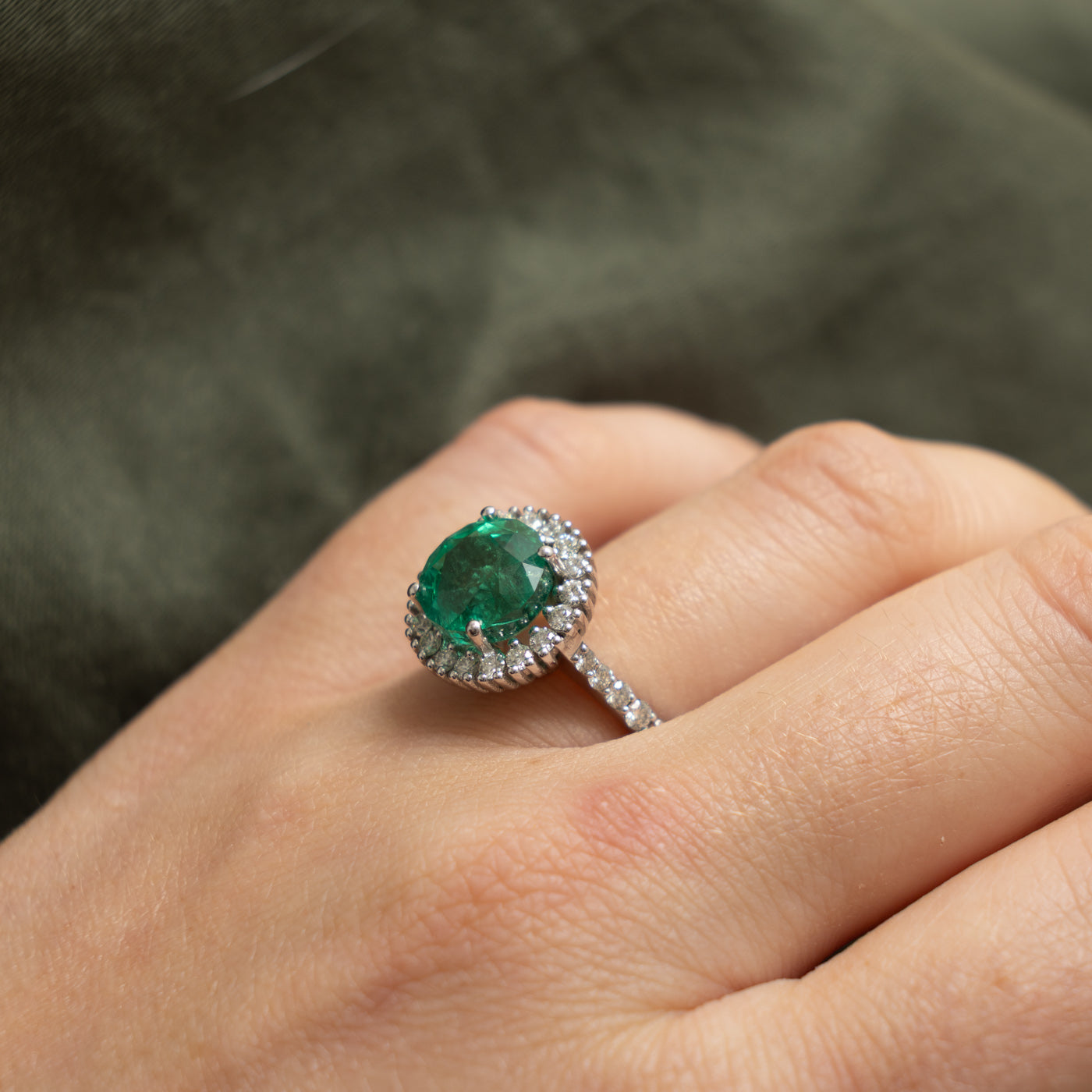18k Round Cut Emerald & Diamond Halo Ring | 4.02ct, 0.75ctw | SZ 7.5
