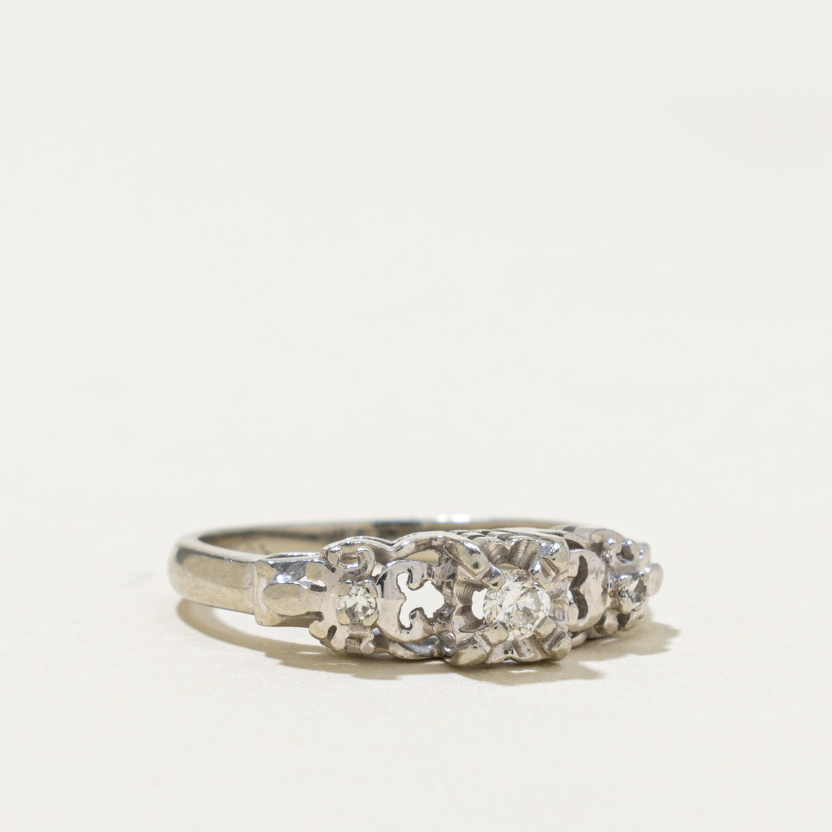 18k Illusion Set Diamond Accented Openwork Ring | 0.08ctw | SZ 4.25