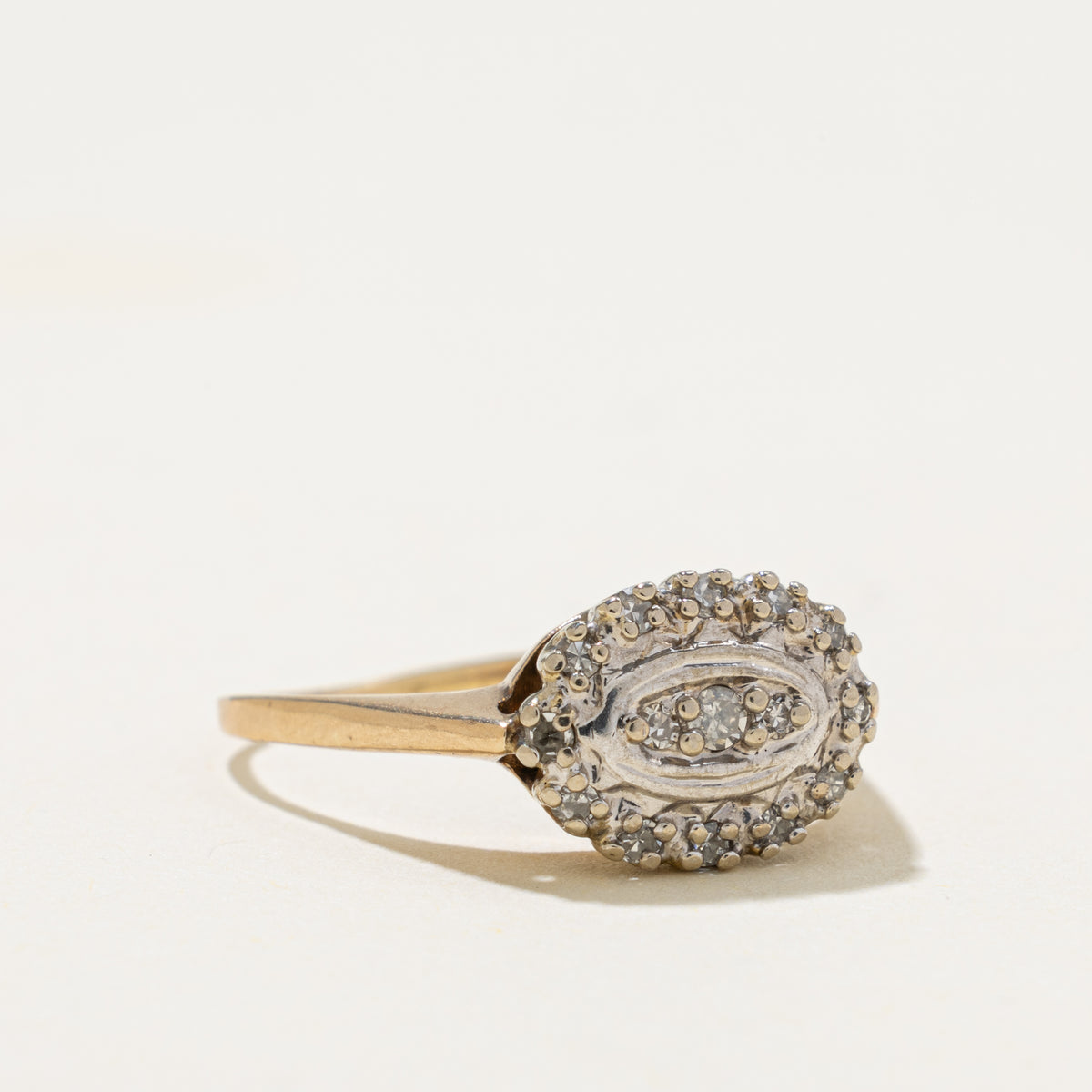 18k Diamond Ornate Cluster Ring | 0.14ctw | SZ 8.75