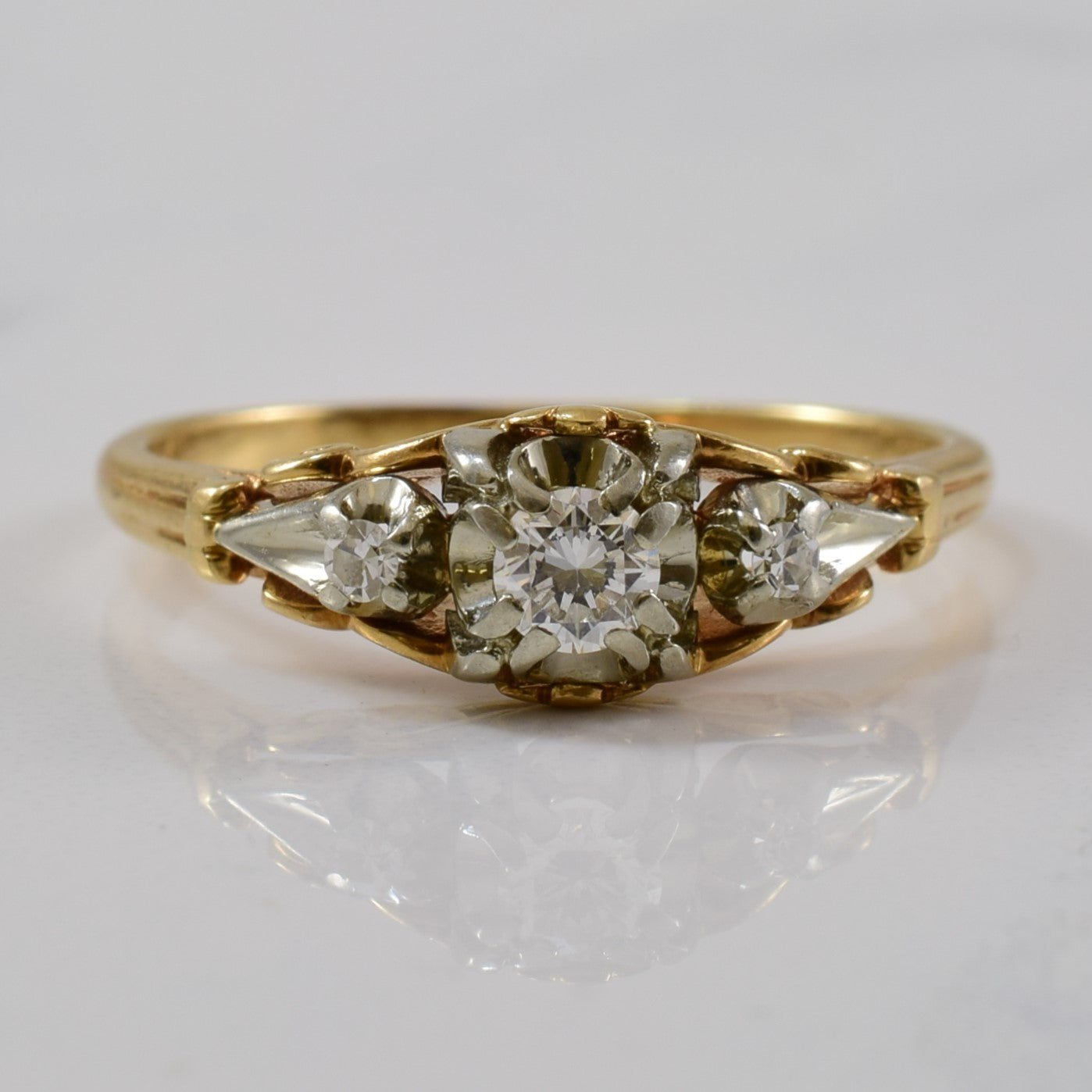 'Birks' 1940s Three Stone Diamond Ring | 0.17ctw | SZ 7.5 | - 100 Ways