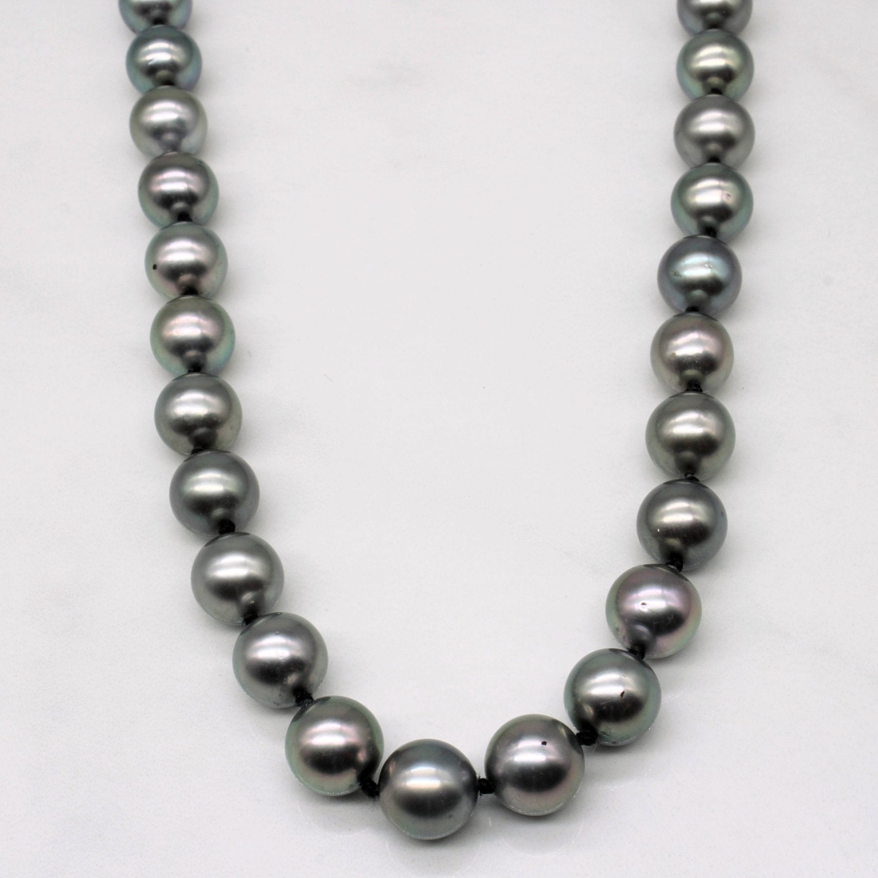 'Birks' Black Pearl & Diamond Necklace | 0.03ctw | 18