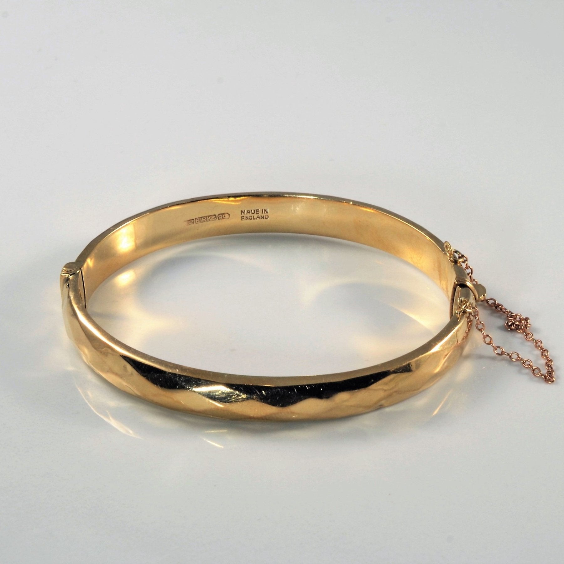 'Birks' Faceted Gold Bangle Bracelet | 7" | - 100 Ways