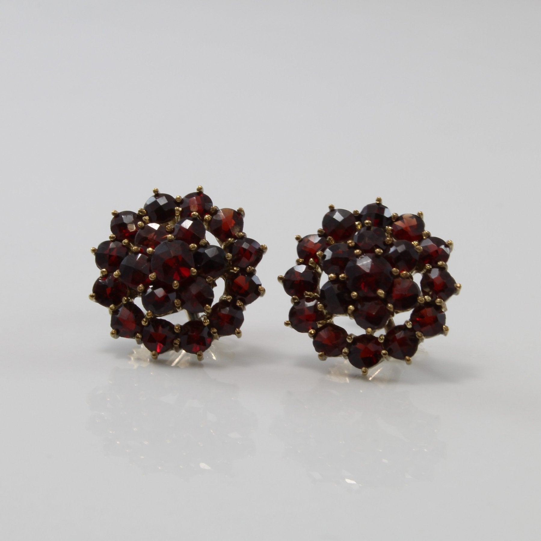 'Birks' Garnet Cluster Clip On Screw Back Earrings | 3.00ctw | - 100 Ways