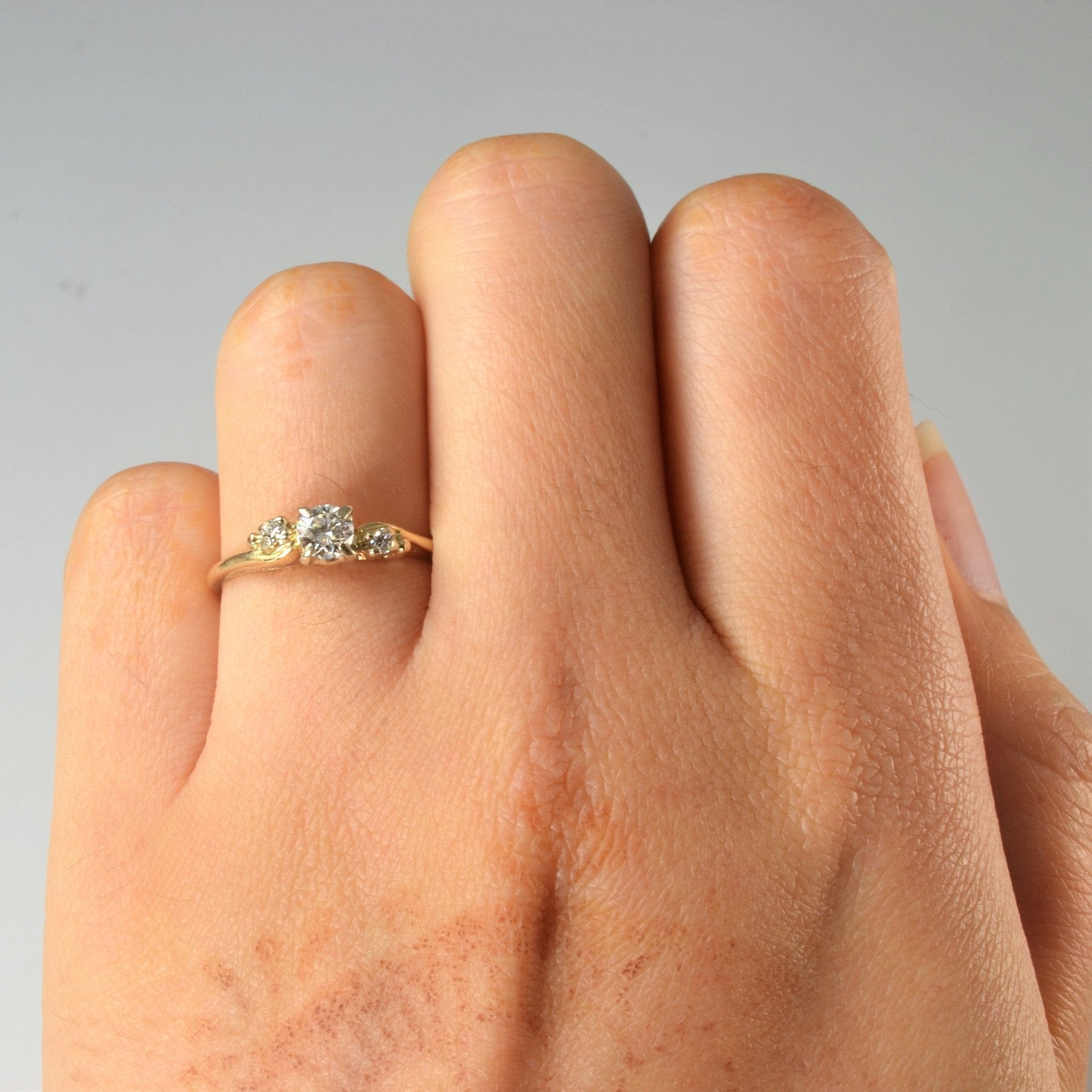 'Birks' Three Stone Diamond Ring | 0.26ctw | SZ 5 | - 100 Ways