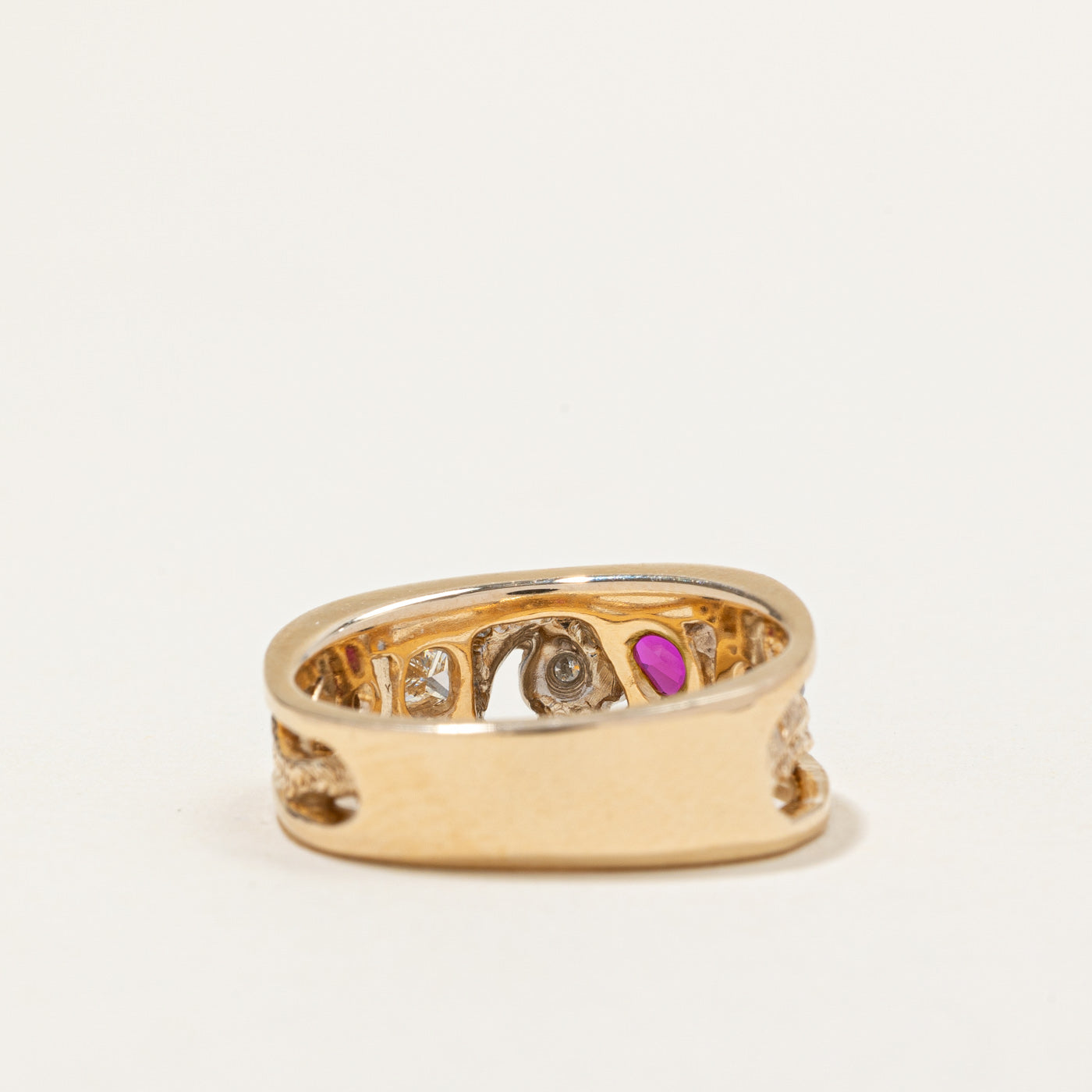 Ruby, Diamond and Sapphire Vintage Ring | 0.53ct, 0.27ctw, 0,05ctw | SZ 6.25 |