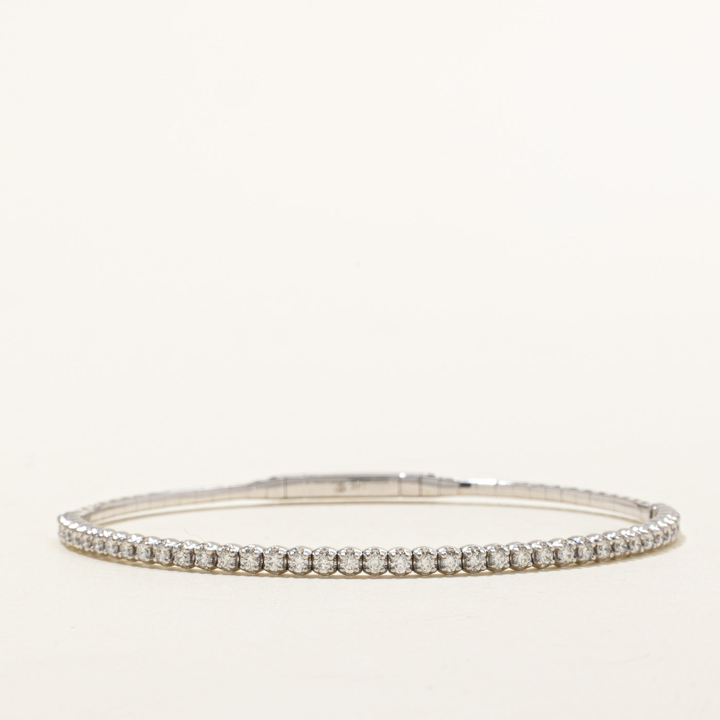 14K White Gold Diamond Tennis Bangle Bracelet | 0.80ctw | 7.25"