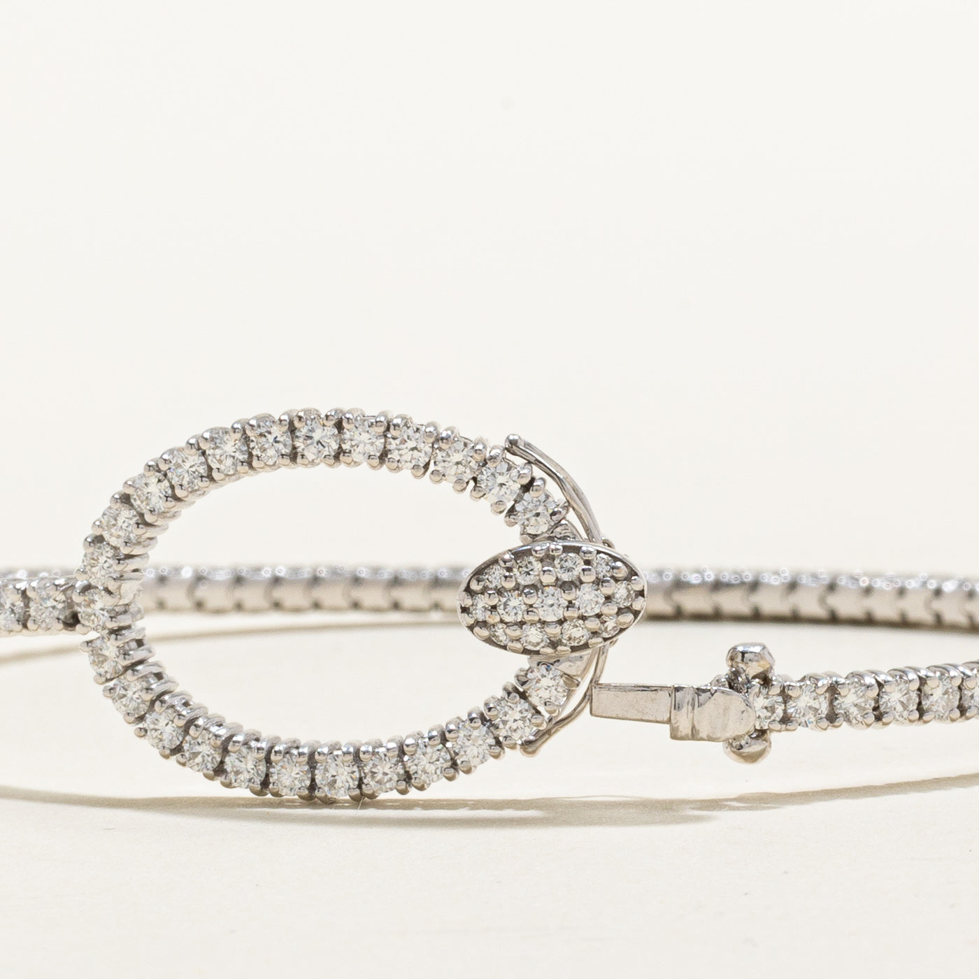 18k Pavé Set Diamond Open Oval Link Bangle | 2.13ctw | 8"