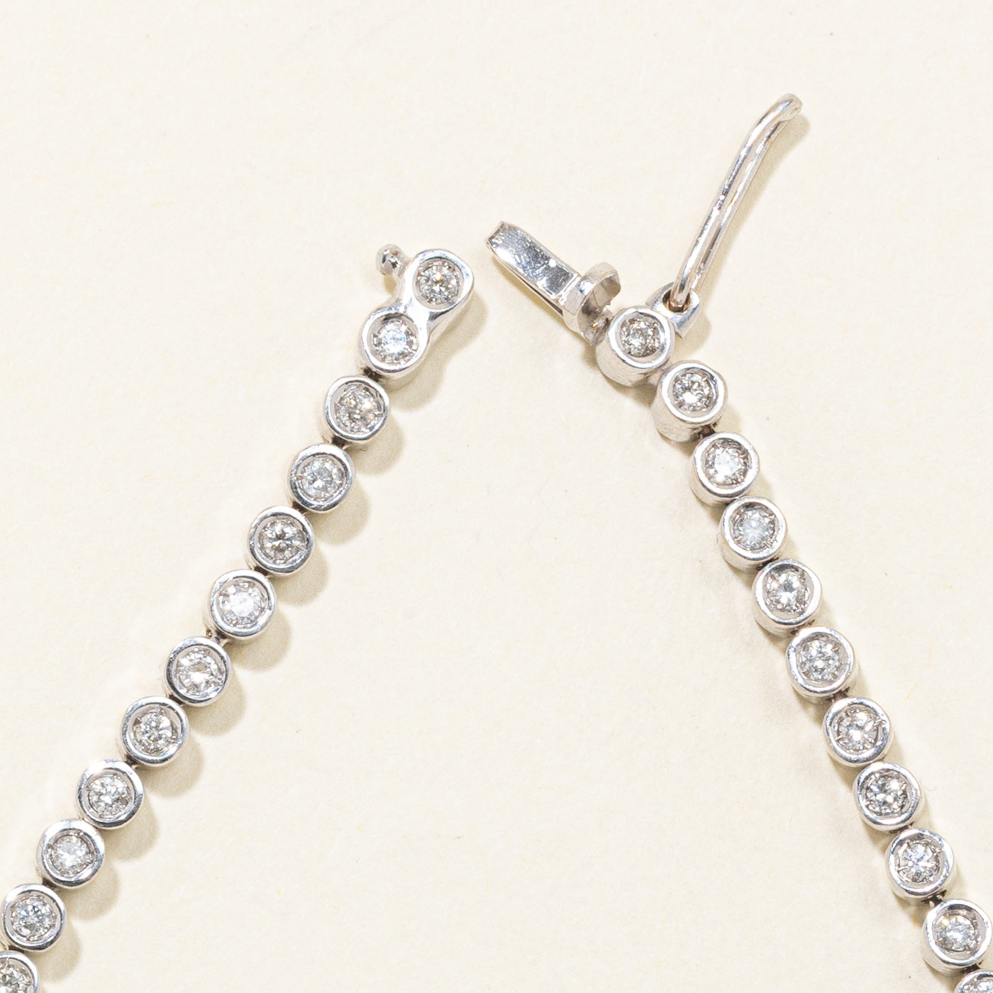 18k White Gold Bezel Set Diamond Tennis Bracelet | 1.00ctw | 6.75"