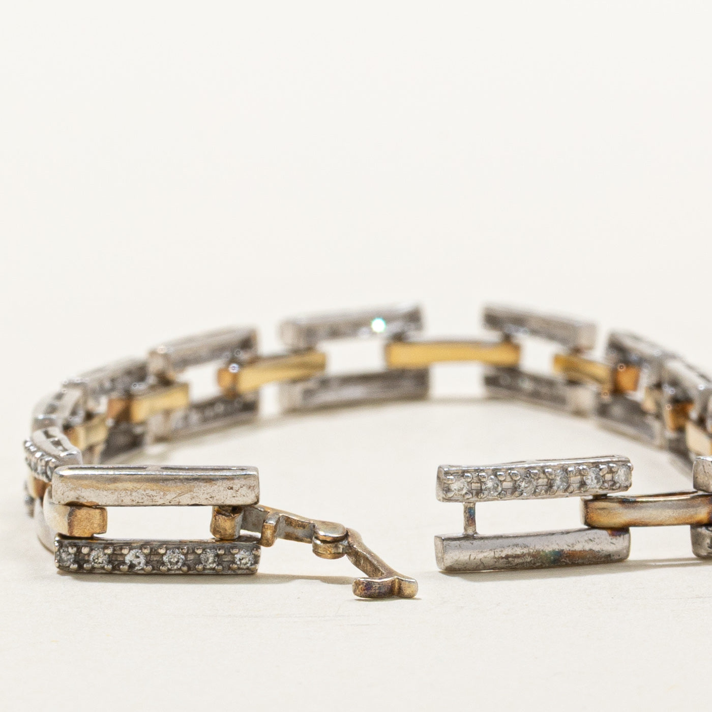 Bracelet en argent sterling serti de diamants rectangulaires | 0,36 ct | 18,4 cm