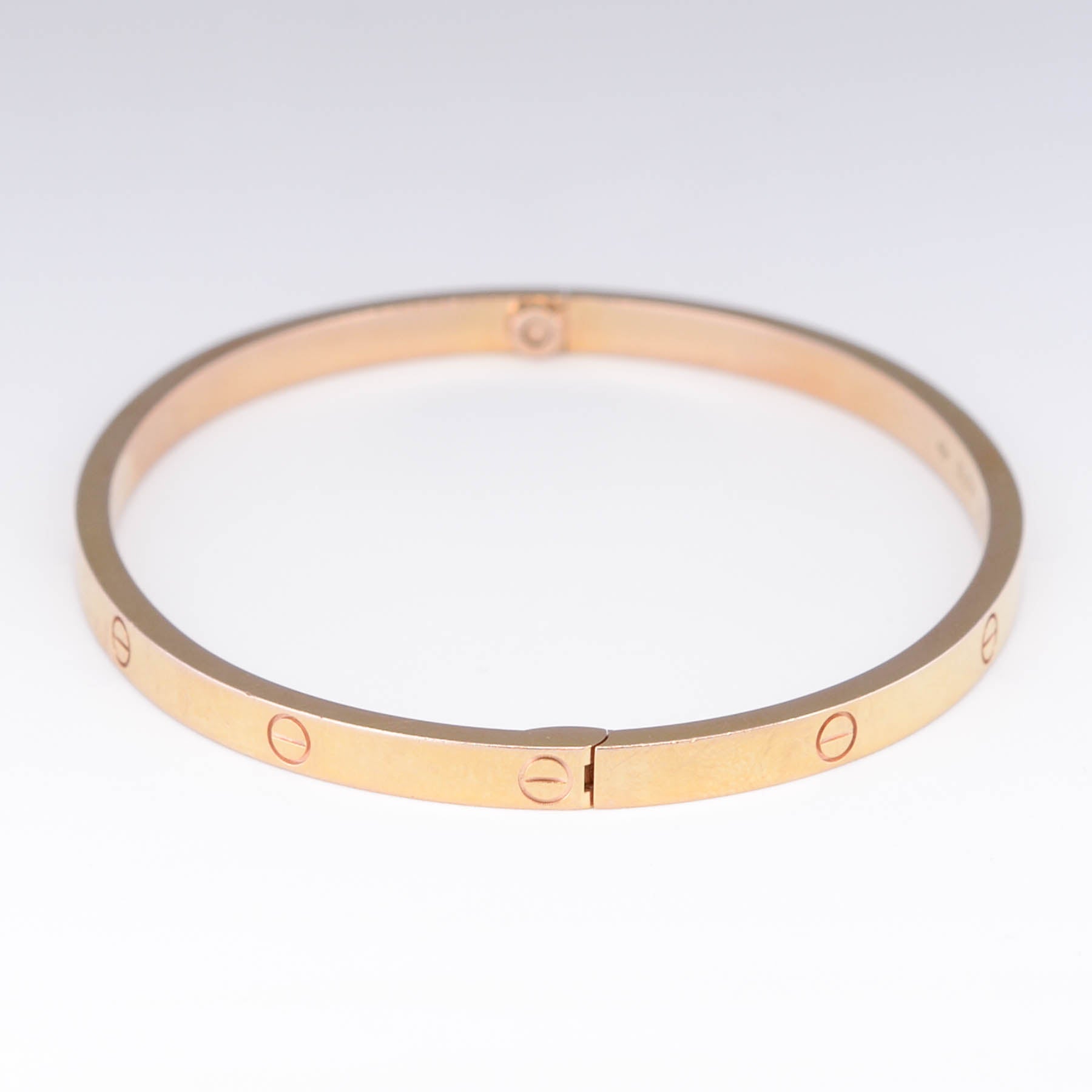 'Cartier' Love Bracelet in Yellow Gold | Small Model | 18k | Size 18 - 100 Ways