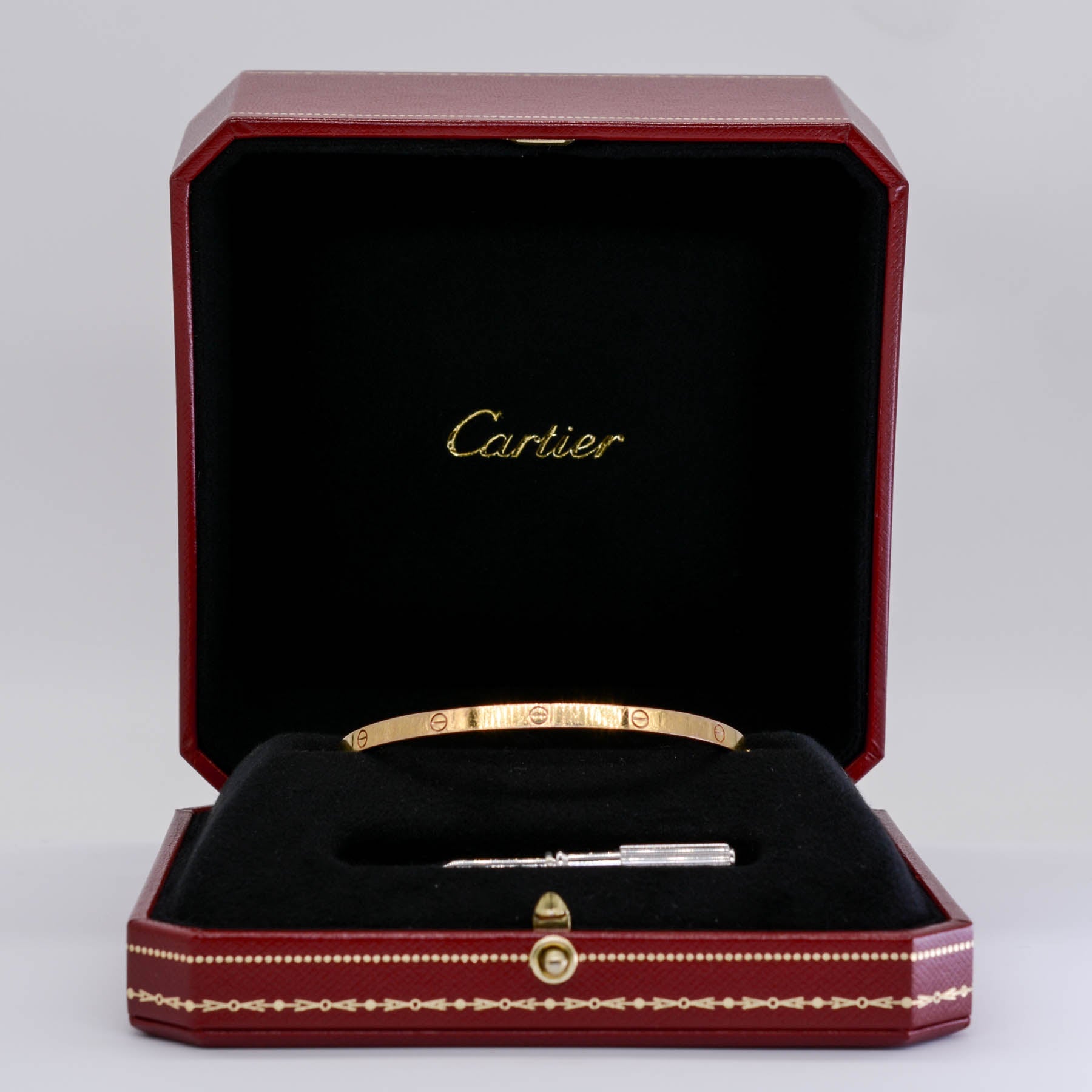 'Cartier' Love Bracelet in Yellow Gold | Small Model | 18k | Size 18 - 100 Ways